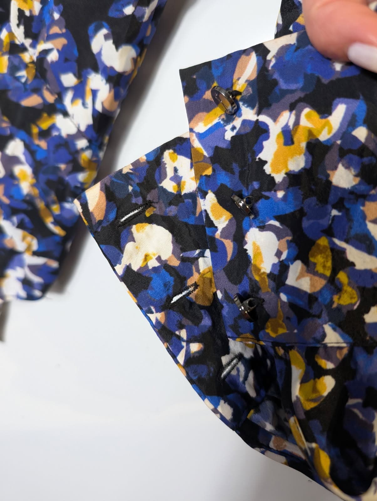 Ginger & Smart Women's Floral Silk Blend Button-Down Blouse - Size 10 — photo 8 of 8
