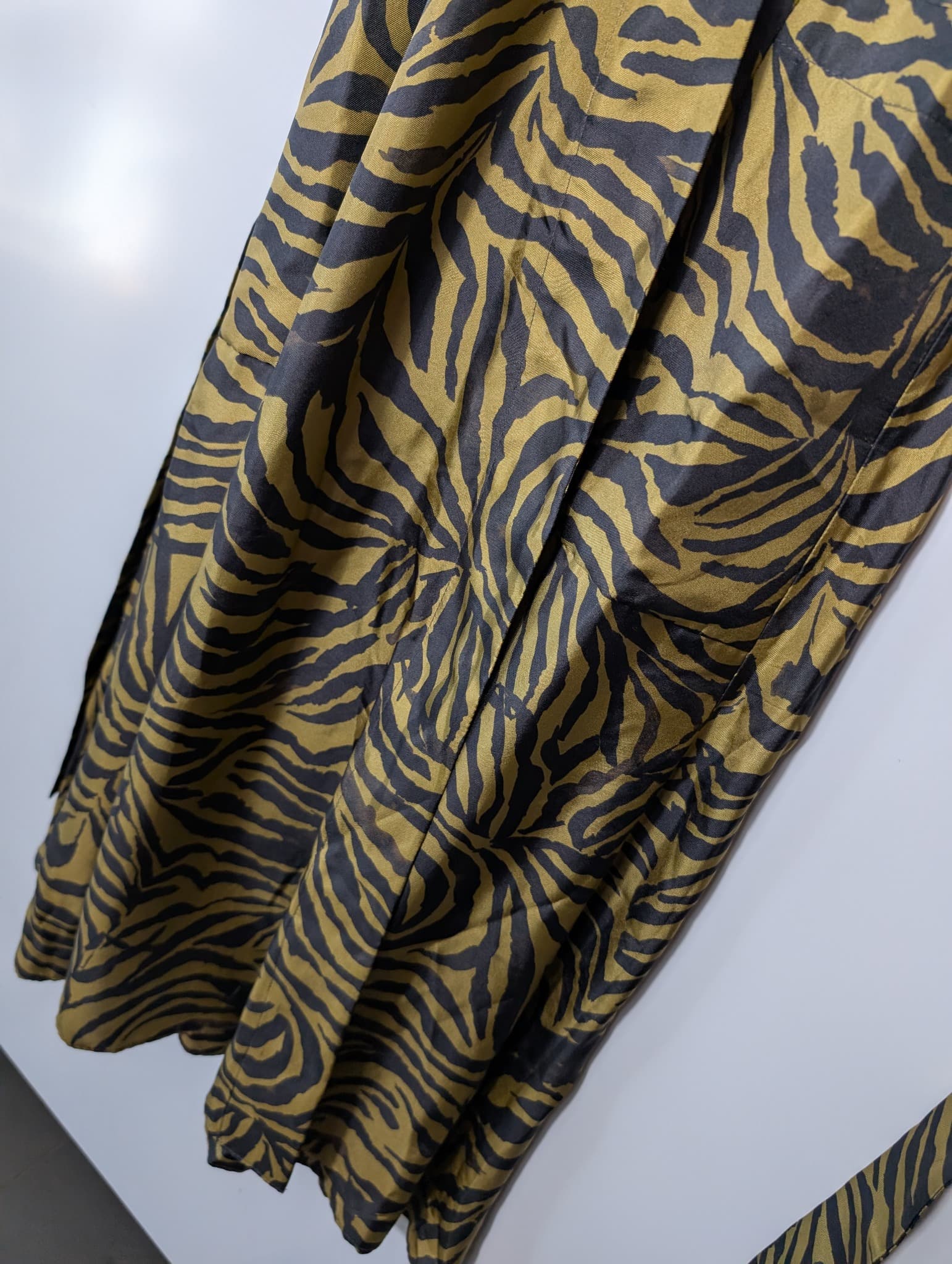GINGER & SMART Zebra Print Midi Dress Women's Size 8 — photo 4 of 8