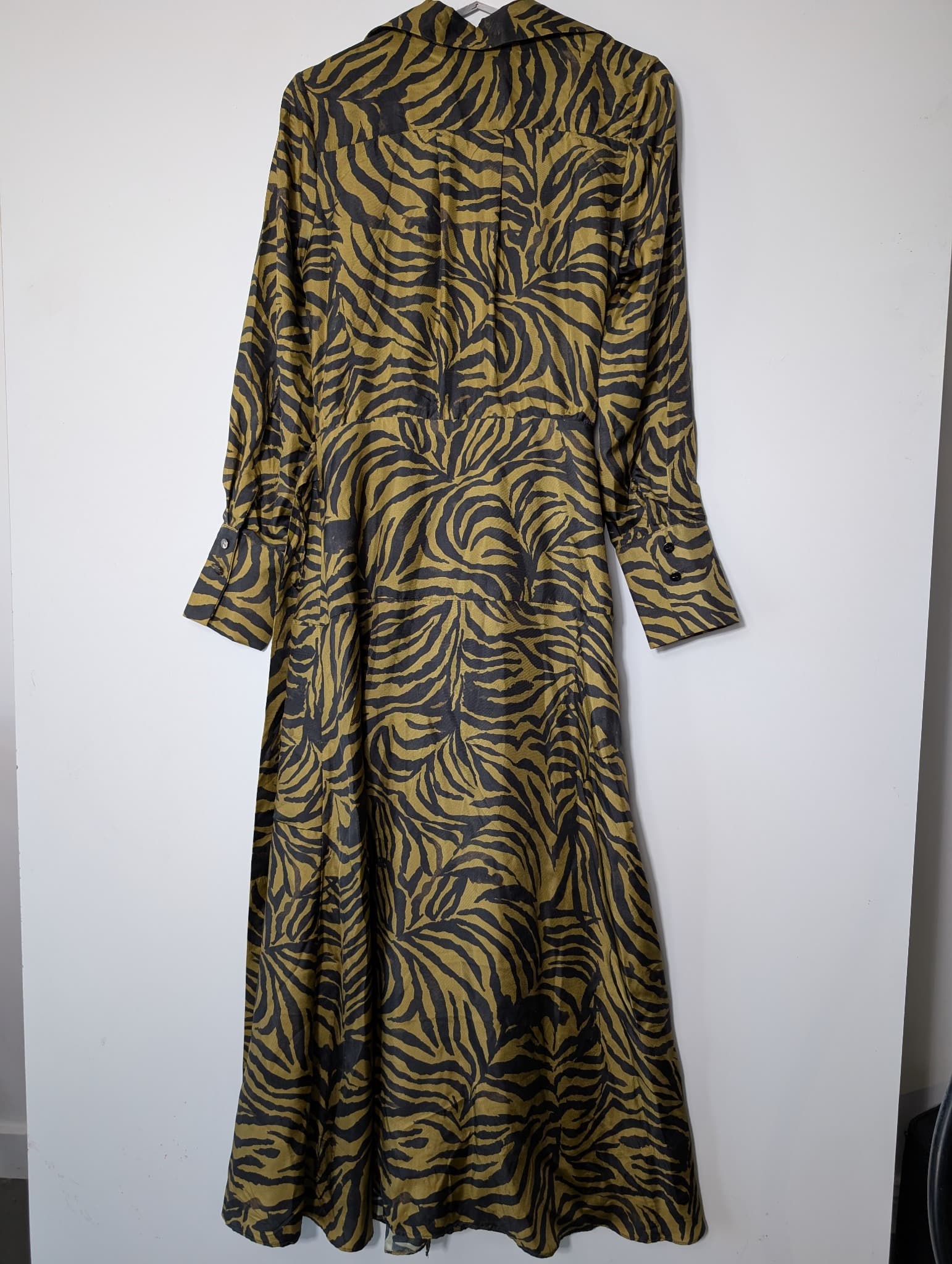 GINGER & SMART Zebra Print Midi Dress Women's Size 8 — photo 6 of 8