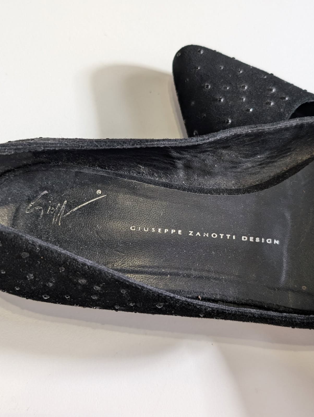 Giuseppe Zanotti Design Black Suede Studded Pointed Toe Flats - EU 41 — photo 2 of 6