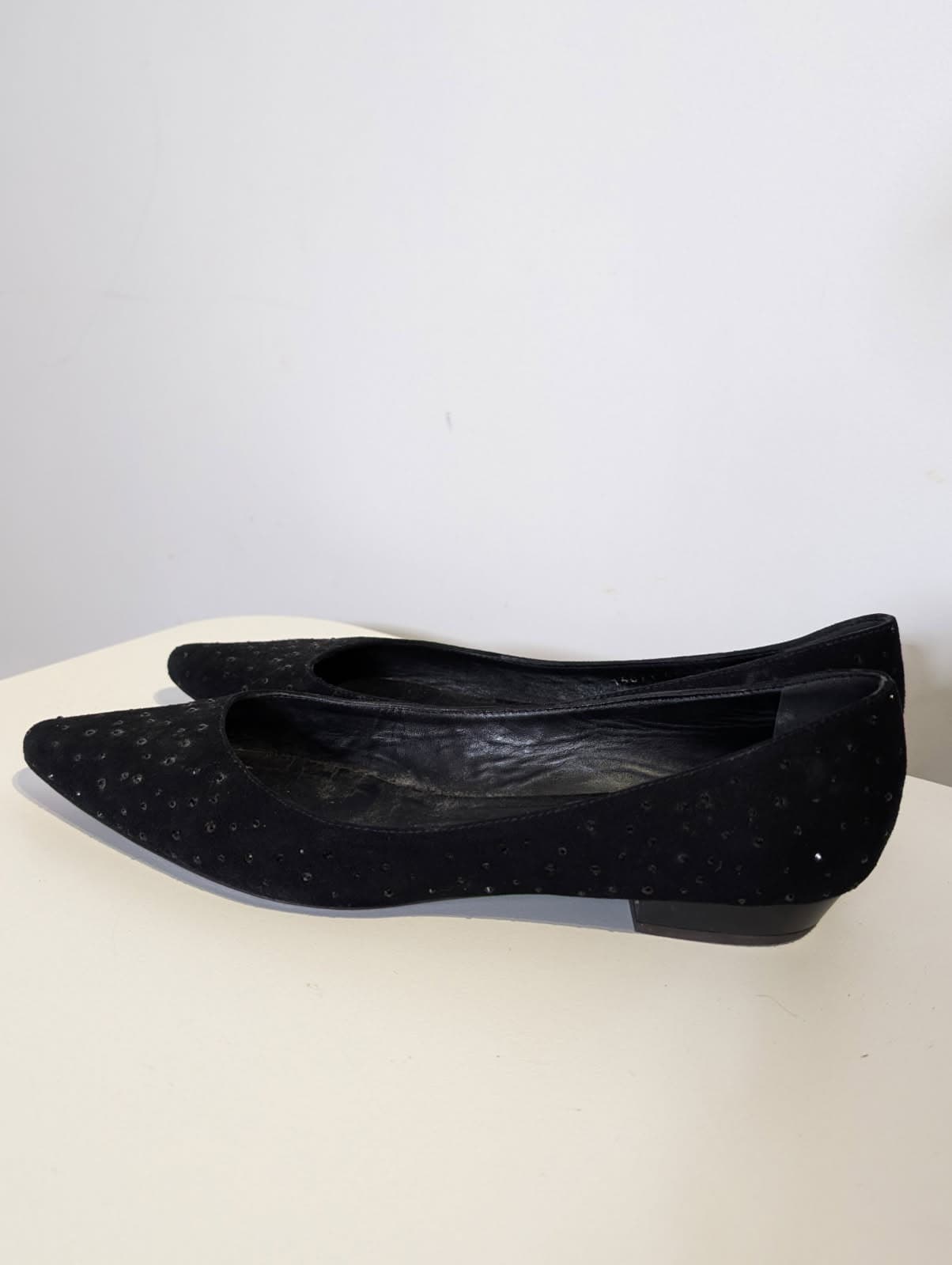 Giuseppe Zanotti Design Black Suede Studded Pointed Toe Flats - EU 41 — photo 4 of 6