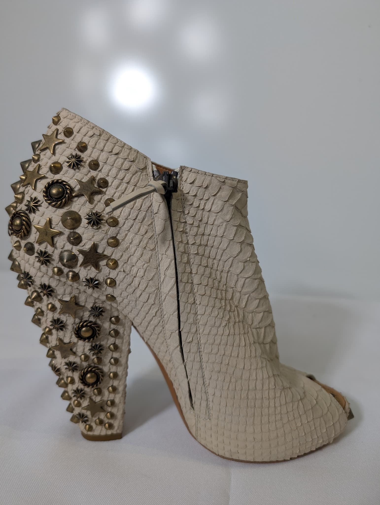 Givenchy Studded Peep-Toe Ankle Boots Beige Leather — photo 4 of 9