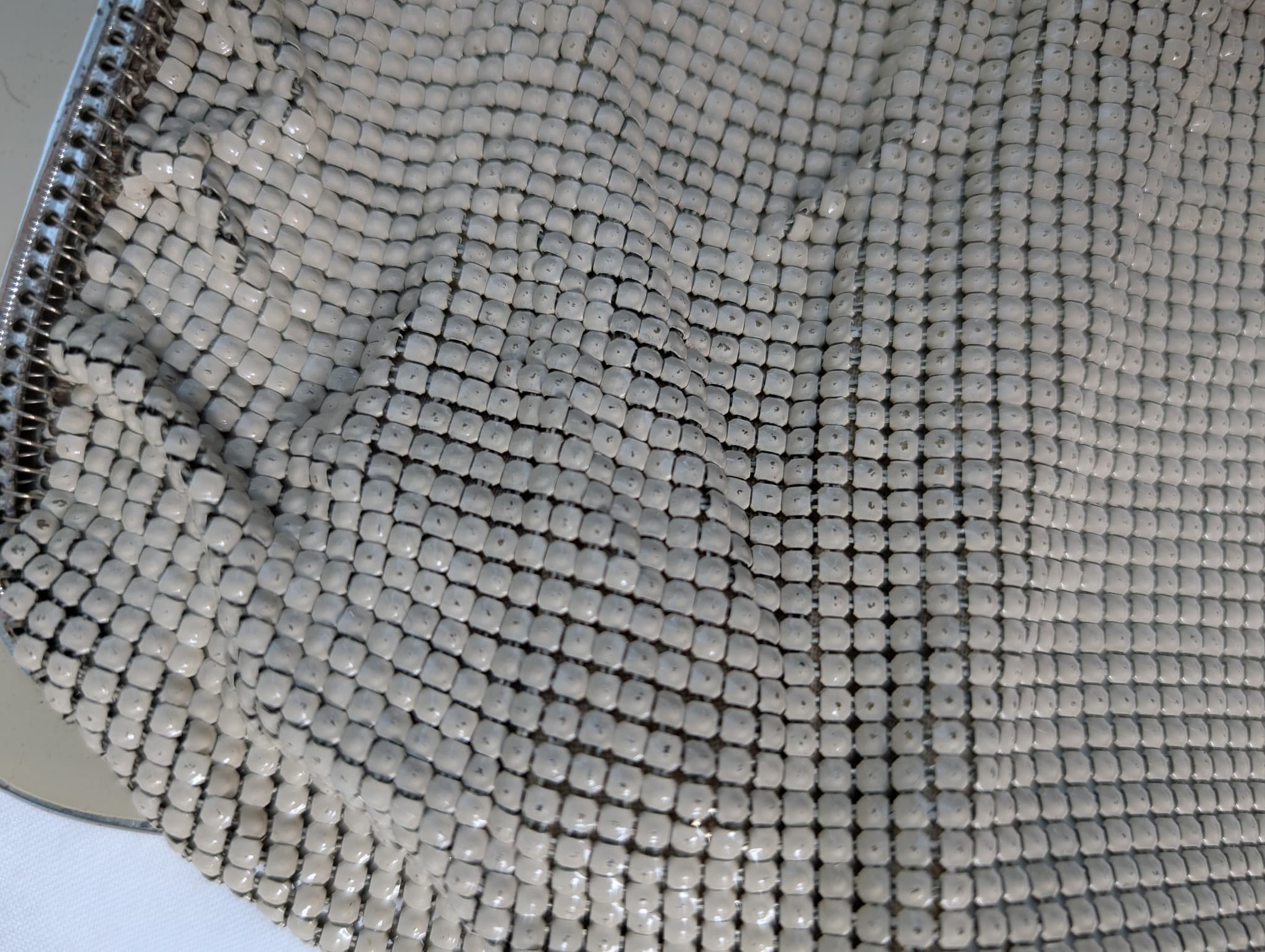 Glomesh Vintage Mesh Clutch Handbag Cream — photo 5 of 9