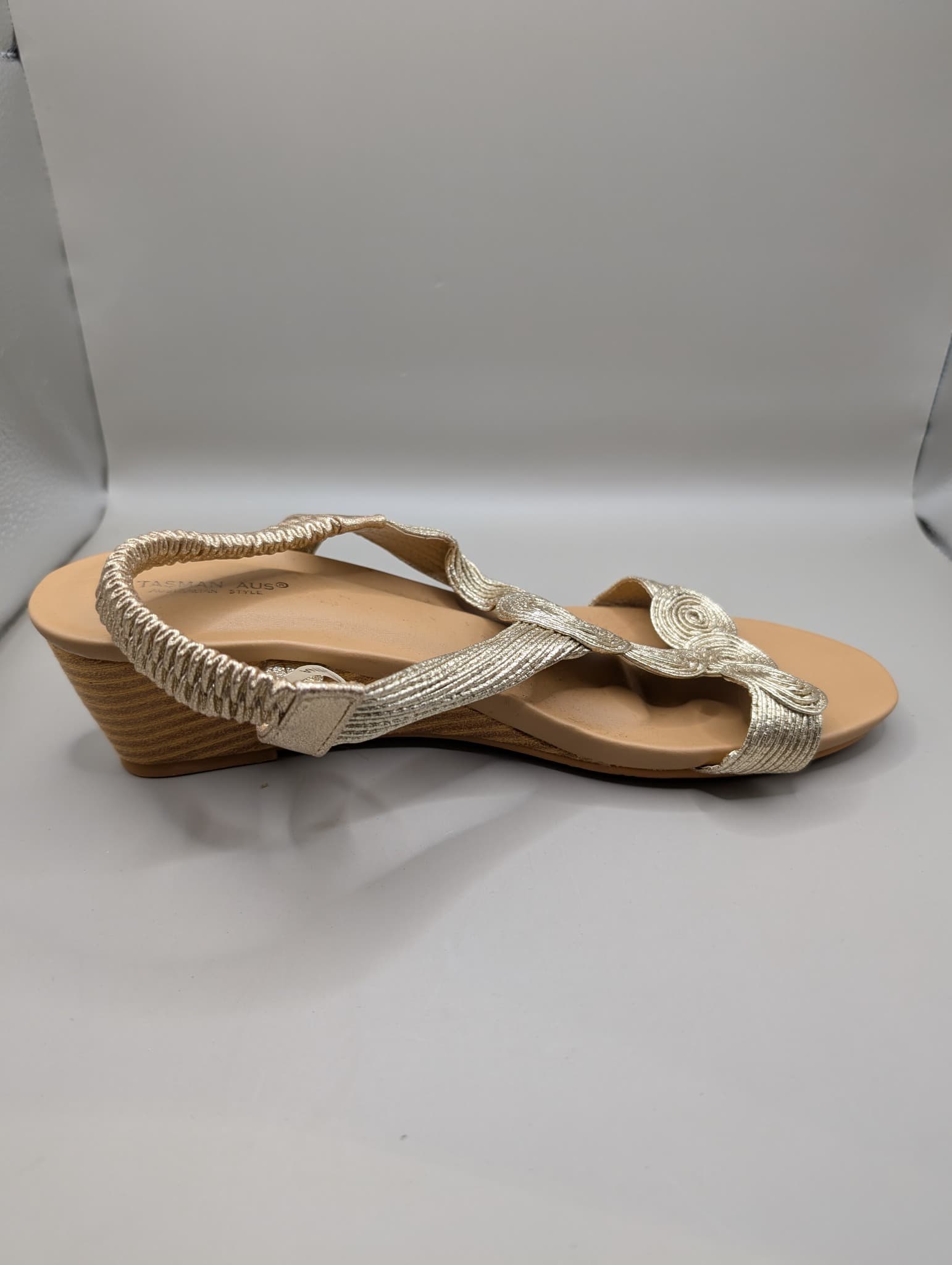 Gold Metallic Spiral Detail Slingback Sandals Women's AU 9.5 — photo 4 of 9