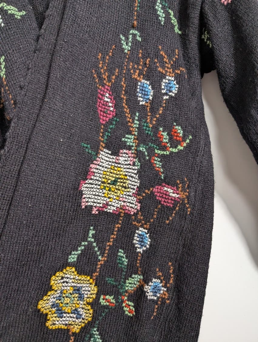 Golden Spiderweb by Elizabeth Floral Knit Cardigan Black — photo 5 of 6