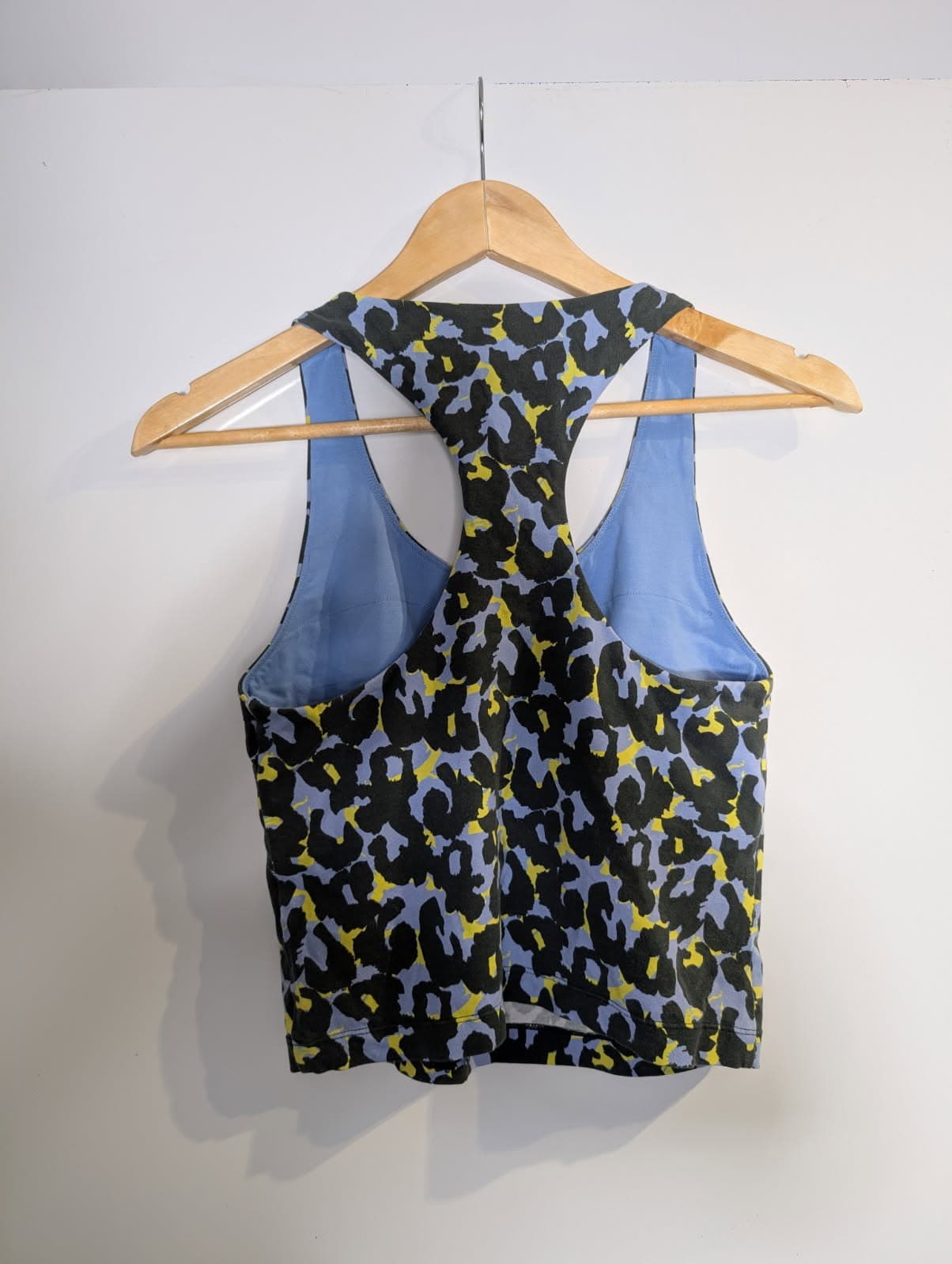 Gorman Activewear Racerback Tank Top - Blue/Yellow Animal Print Size 10 — photo 5 of 7