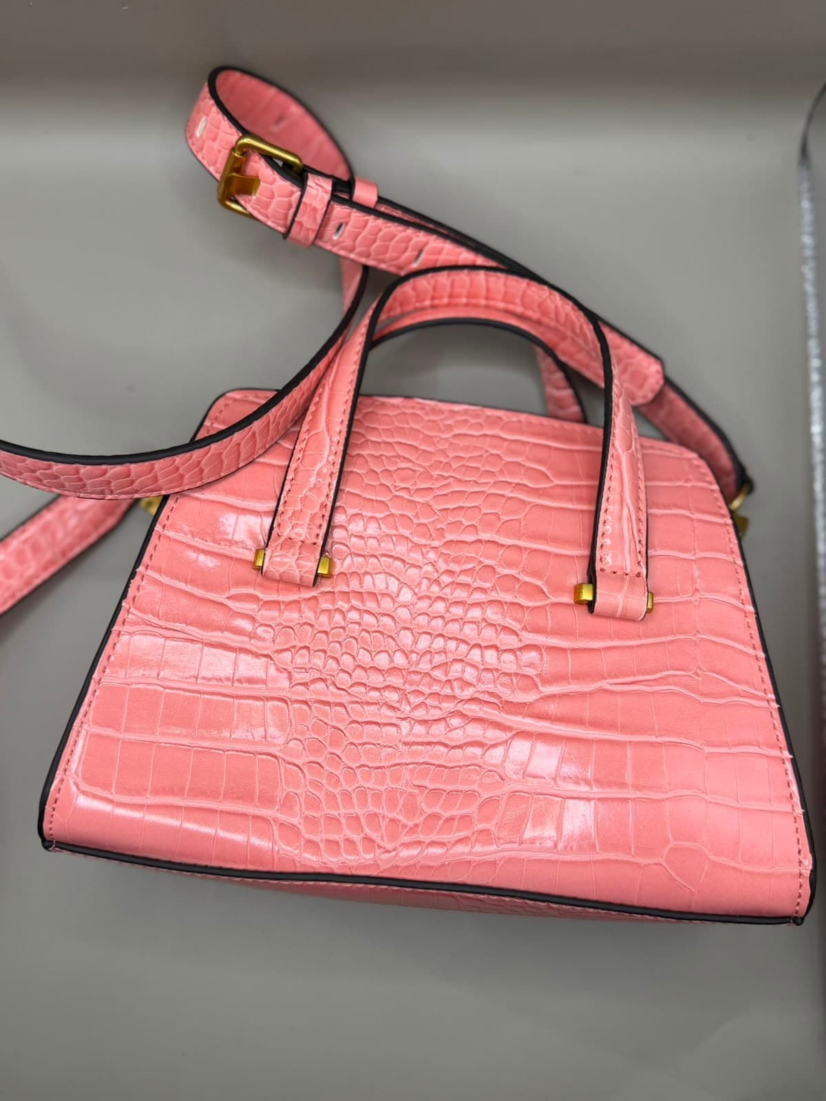 Guess Croc-Embossed Satchel Pink Small — photo 3 of 3