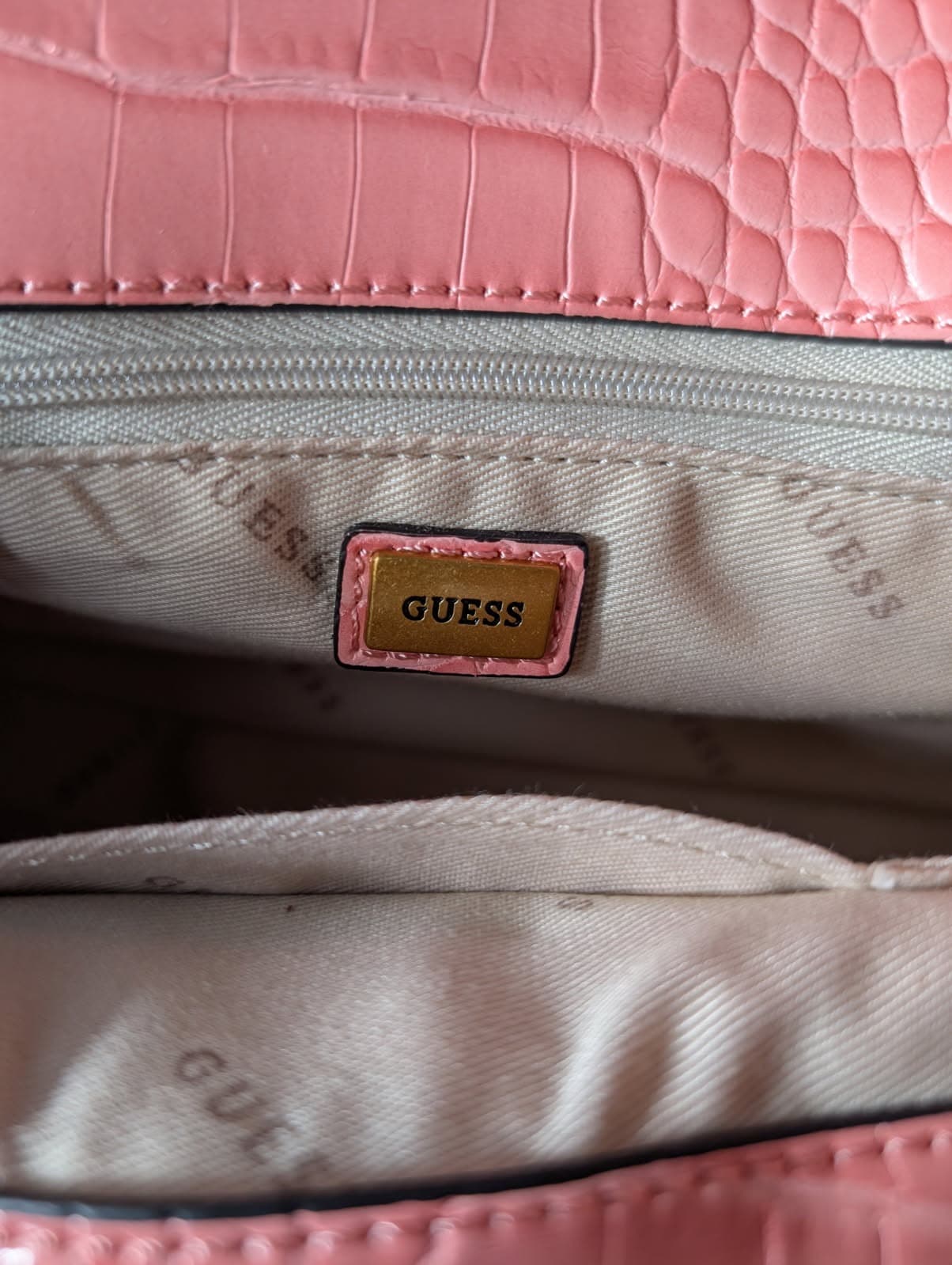 Guess Pink Croc-Embossed Satchel Crossbody Bag — photo 5 of 8