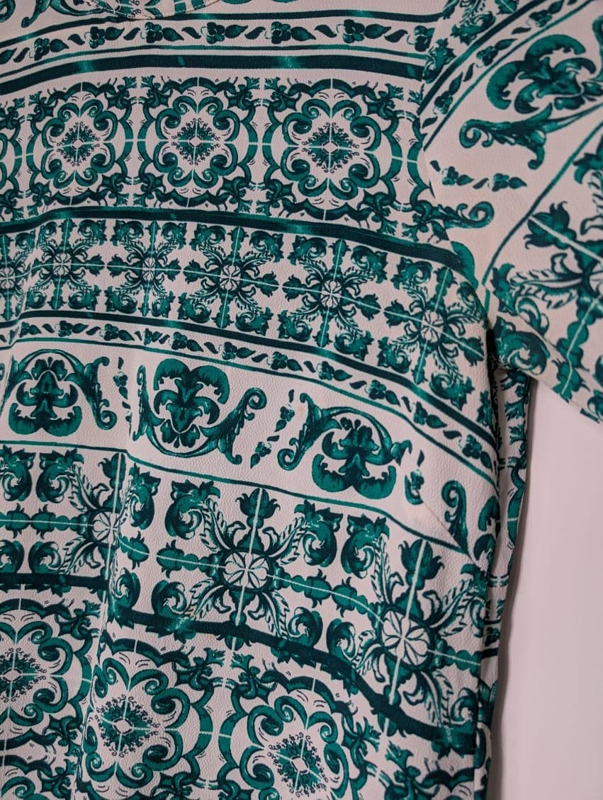 H&M Long Sleeve Blouse Green and White Tile Print US 6 — photo 6 of 7