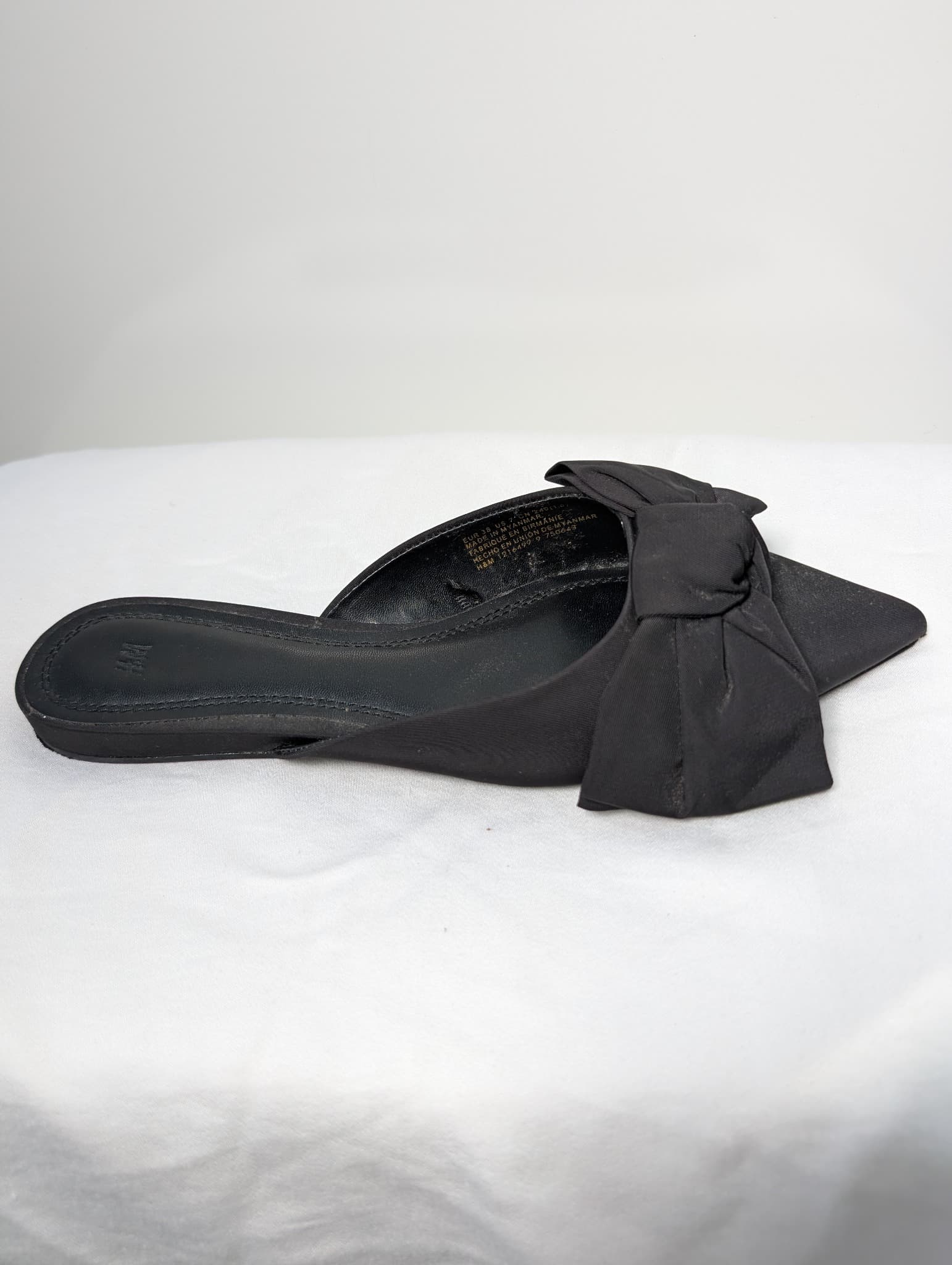 H&M Pointed Toe Bow Mules Black Size 38 — photo 5 of 11