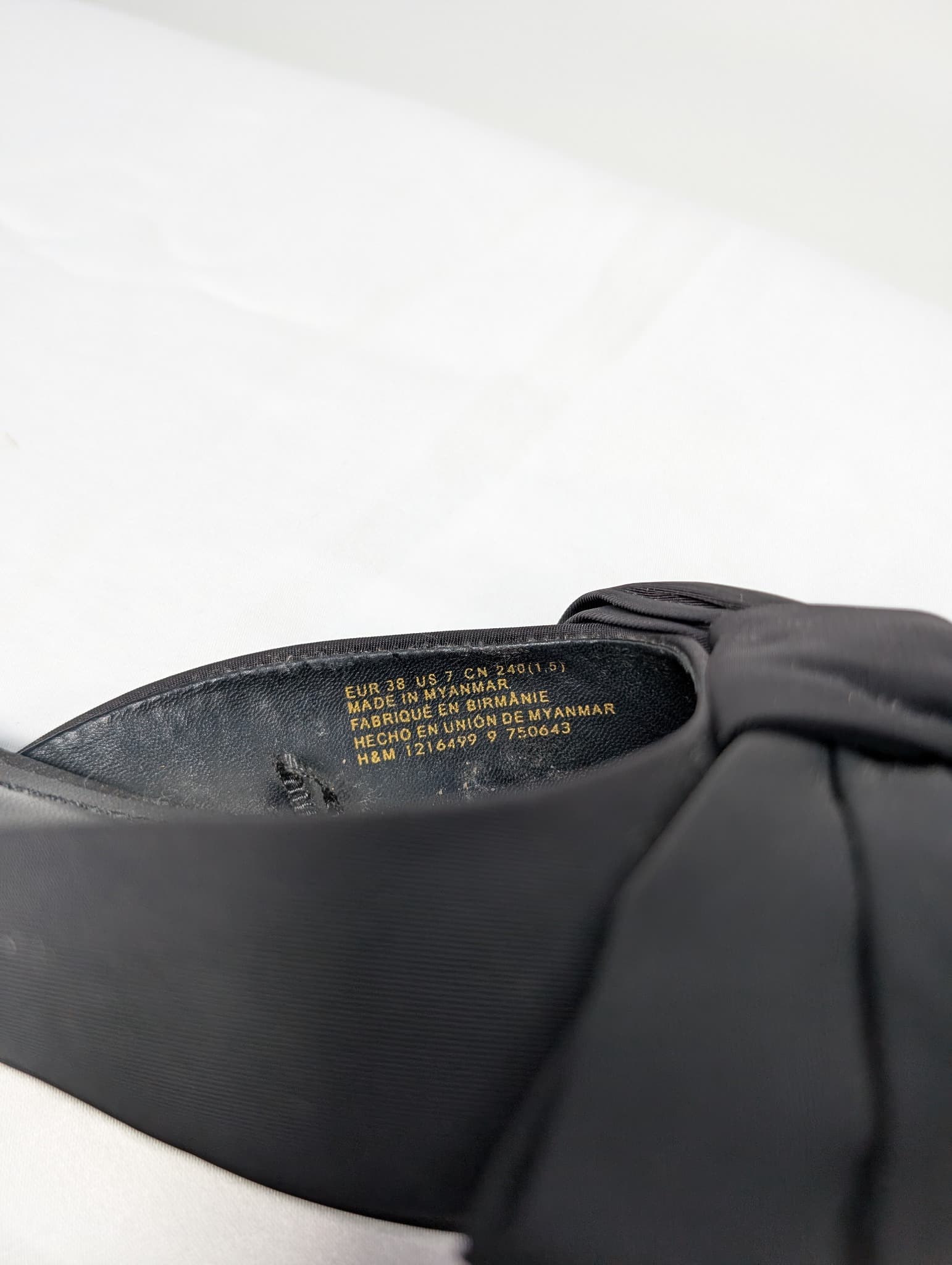H&M Pointed Toe Bow Mules Black Size 38 — photo 6 of 11