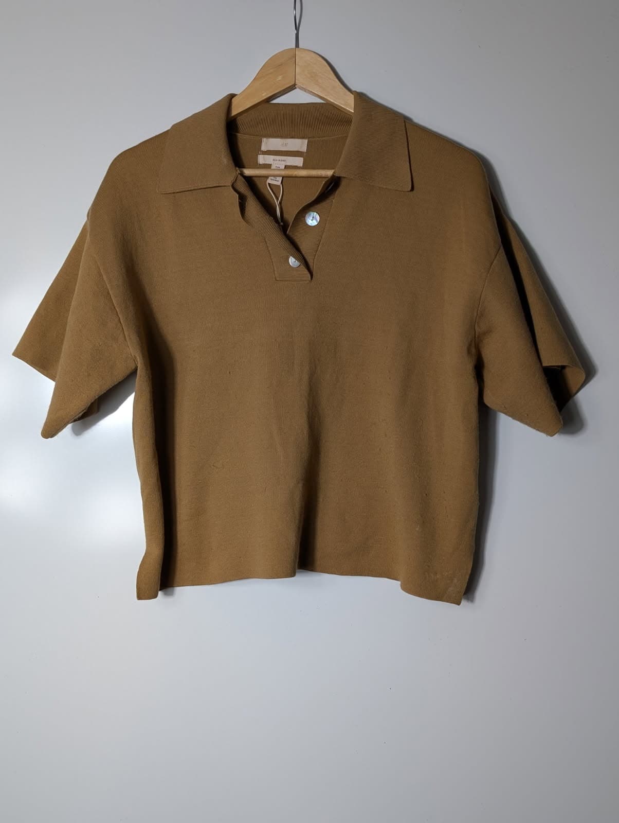 H&M Silk Blend Knit Polo Shirt Tan Women's XS — photo 1 of 9