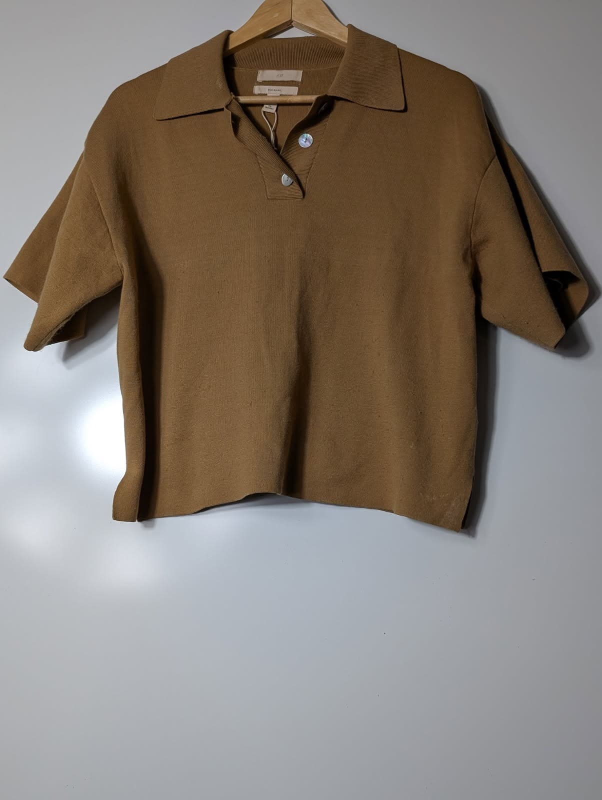 H&M Silk Blend Knit Polo Shirt Tan Women's XS — photo 6 of 9