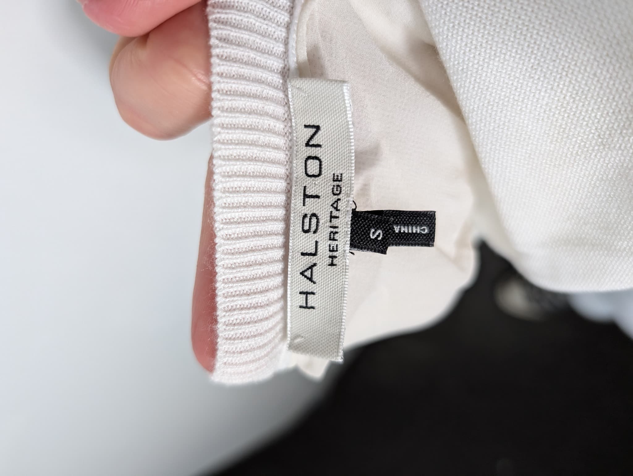Halston Heritage Knit Sweater With Silk Side Panels White Small — photo 7 of 9