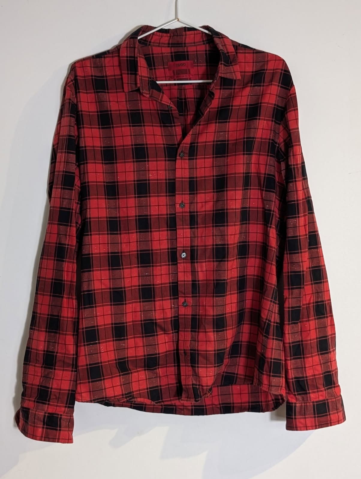 HUGO Boss Red and Black Plaid Button-Down Shirt - Men's Size M — photo 7 of 8
