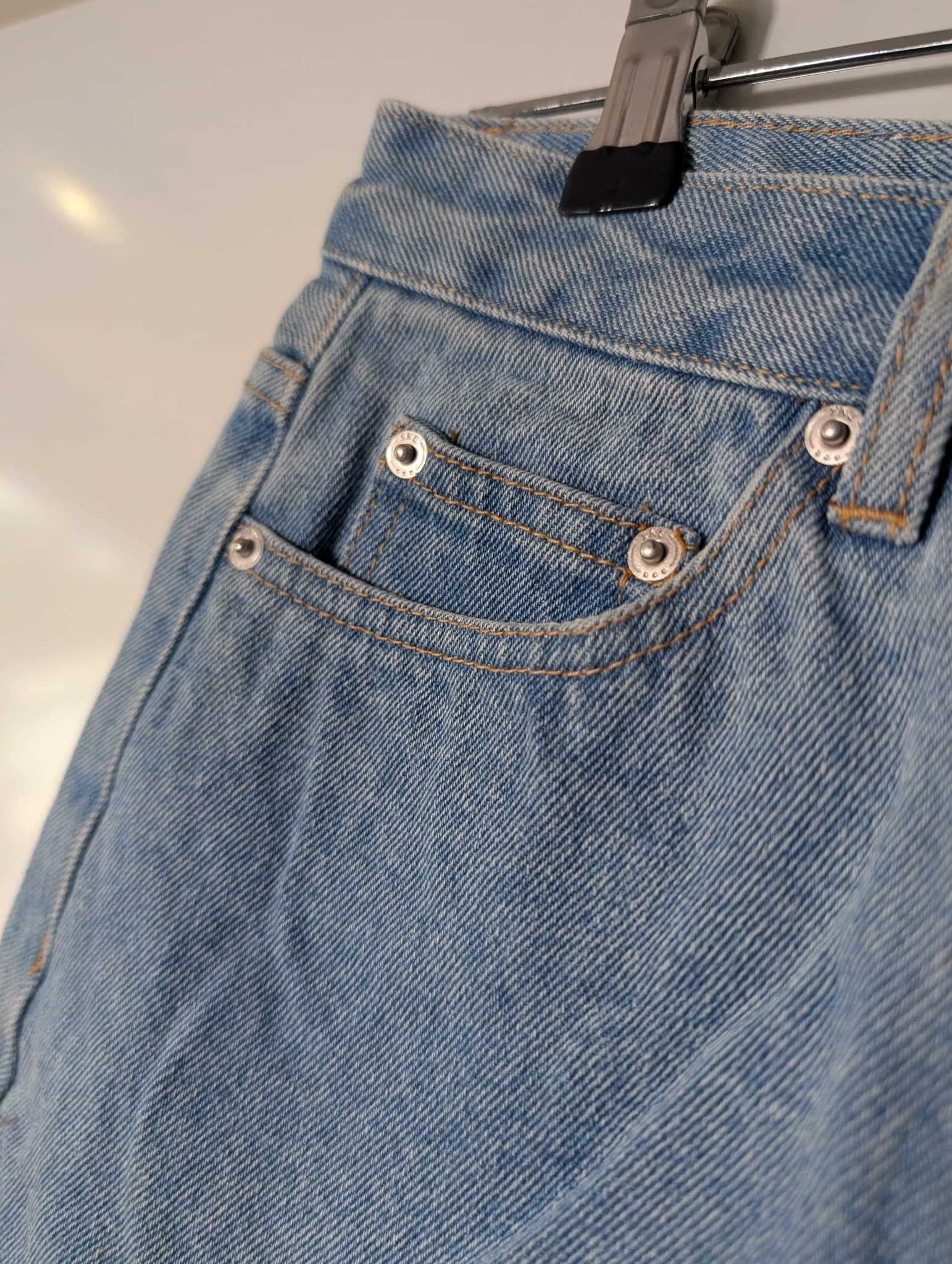 Insight Denim Mini Skirt Blue Raw Hem Size 8 — photo 3 of 8