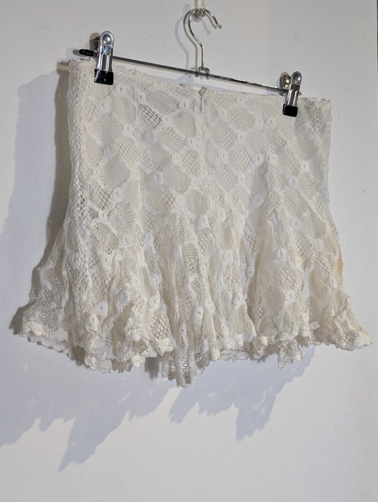 Isabel Marant White Crochet Lace Skirts - Size 38 — photo 3 of 8