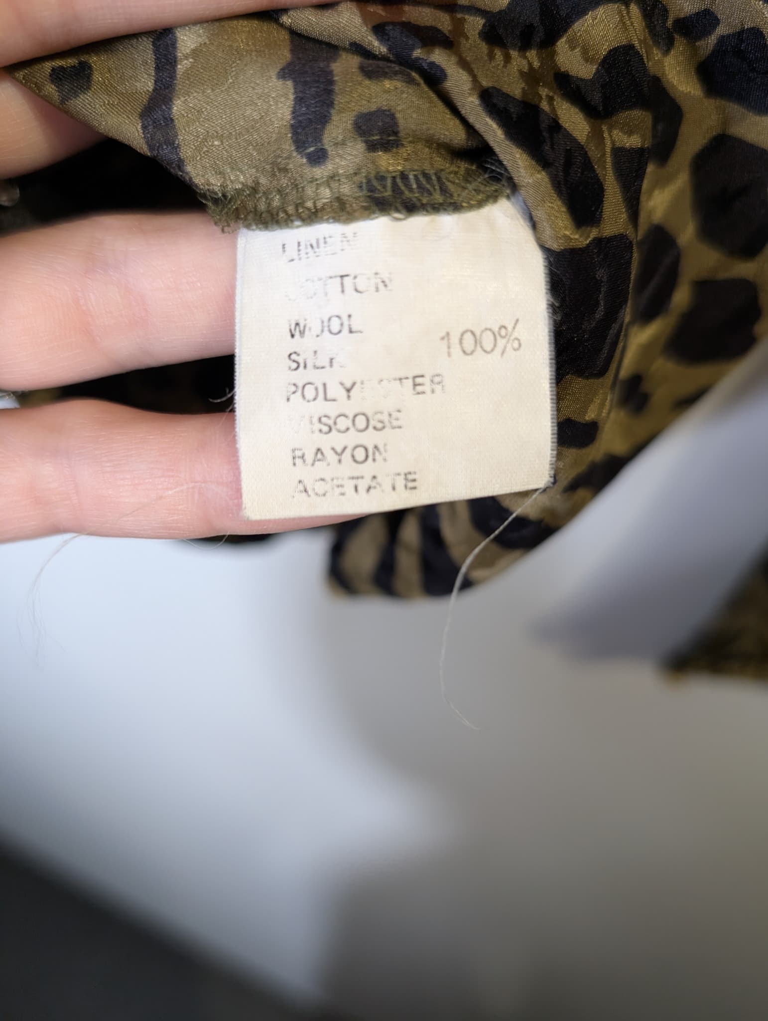 J M T Animal Print Button-Down Blouse Brown Size 34 — photo 10 of 11