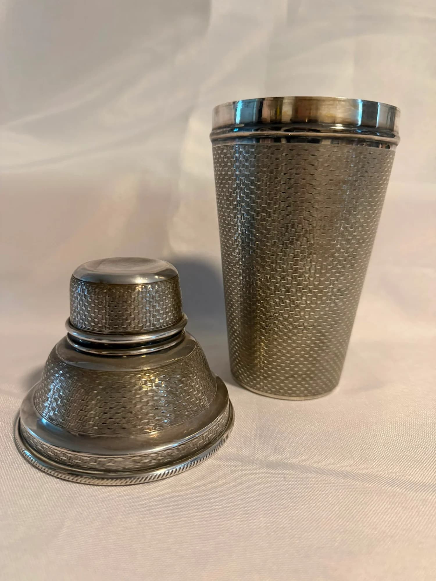 James Dixon & Sons Art Deco Silver Plated Cocktail Shaker Made in England — photo 3 of 8
