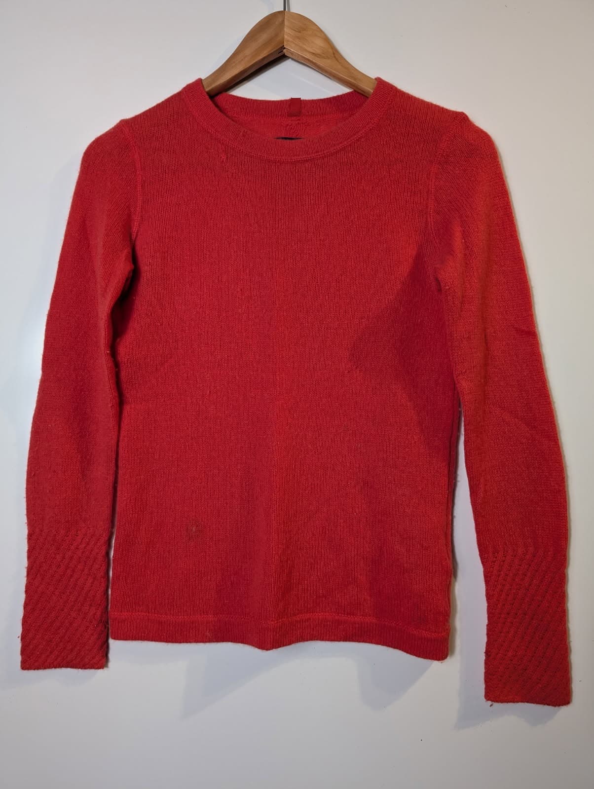Jigsaw Women's Red 100% Cashmere Crewneck Sweater - Size XS — photo 2 of 9