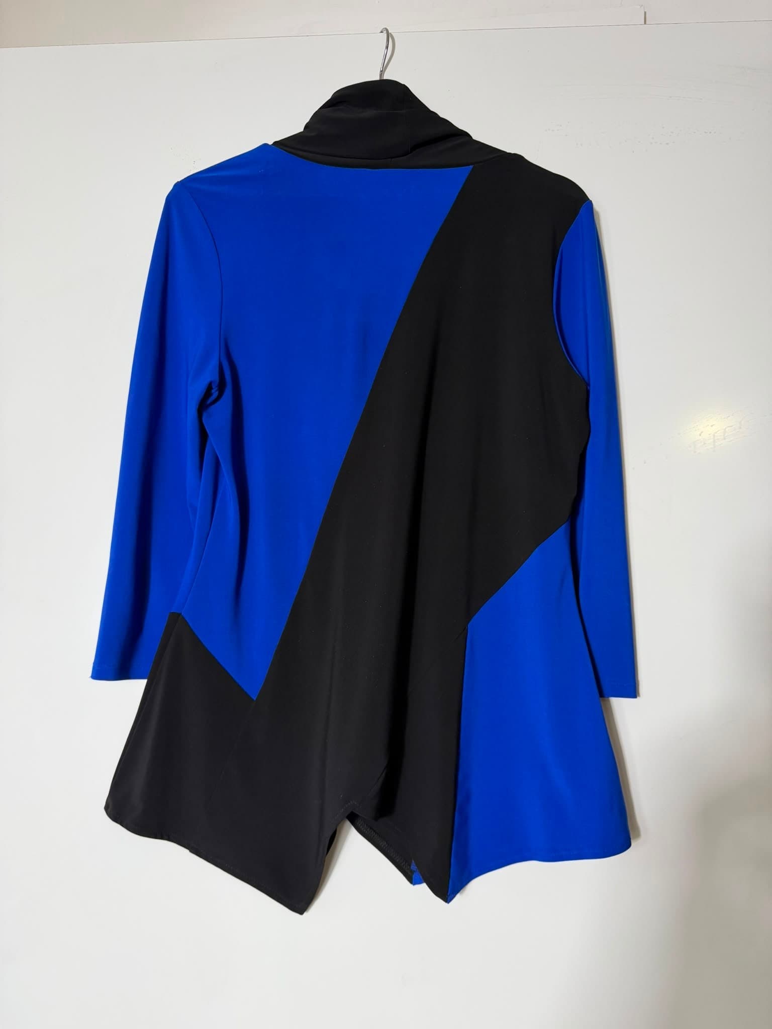 Joseph Ribkoff Color Block Cowl Neck Tunic Blue and Black US 10 — photo 5 of 5