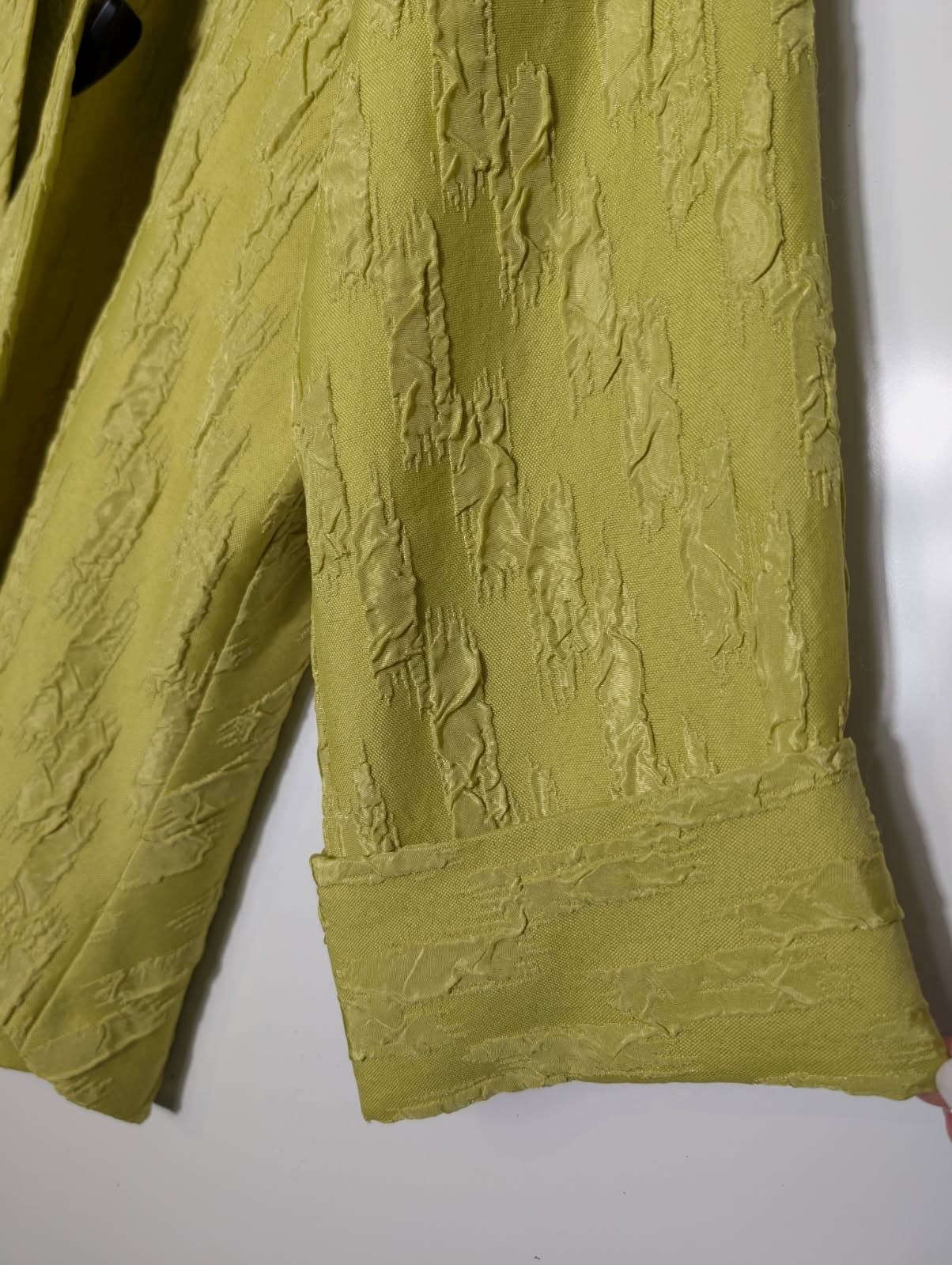 Joseph Ribkoff Textured Blouse - Lime Green High-Low Hem Women's Size 14 — photo 4 of 6