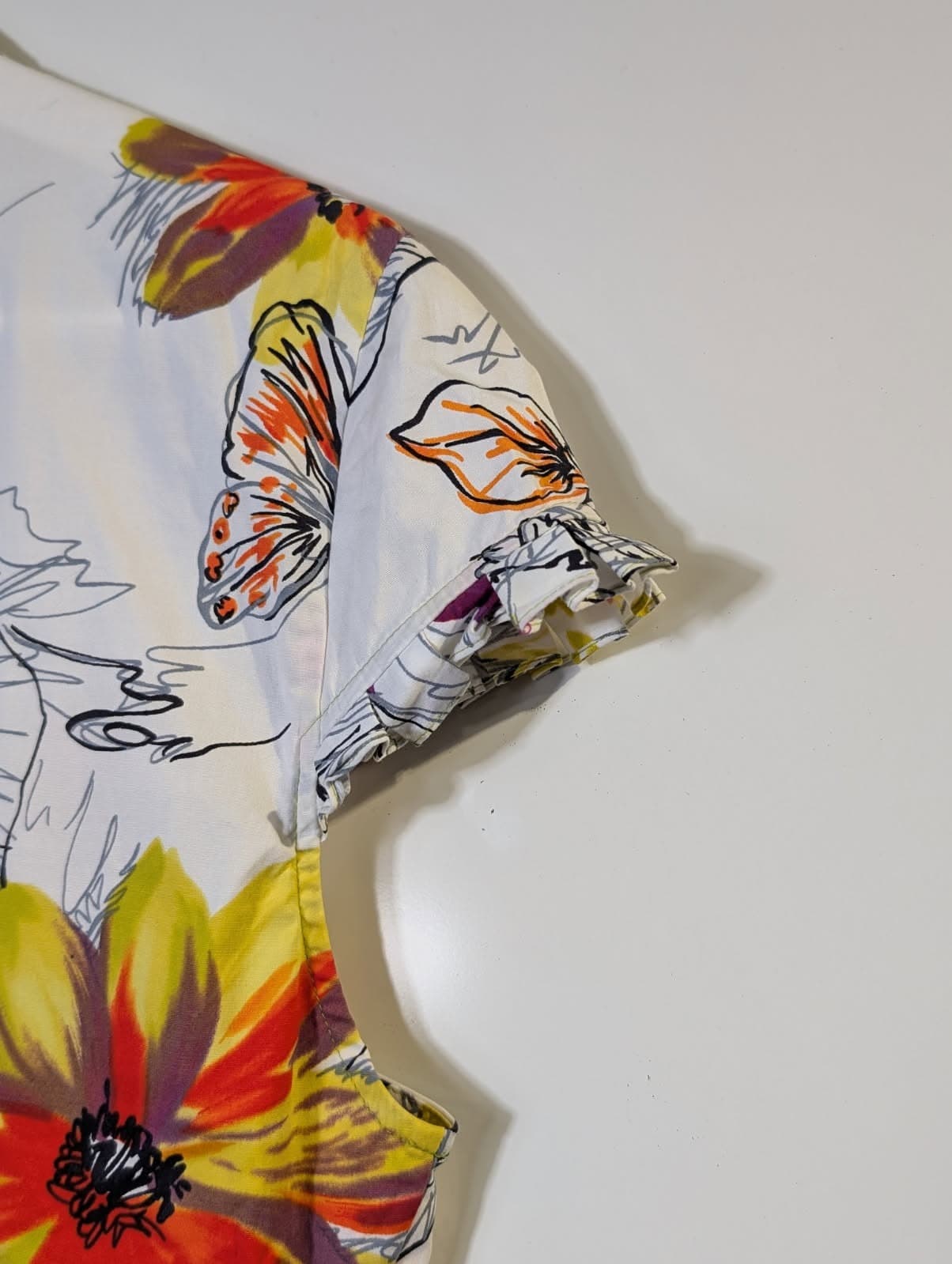 Karen Millen Floral Ruffle Front Blouse Multi-colour — photo 3 of 6