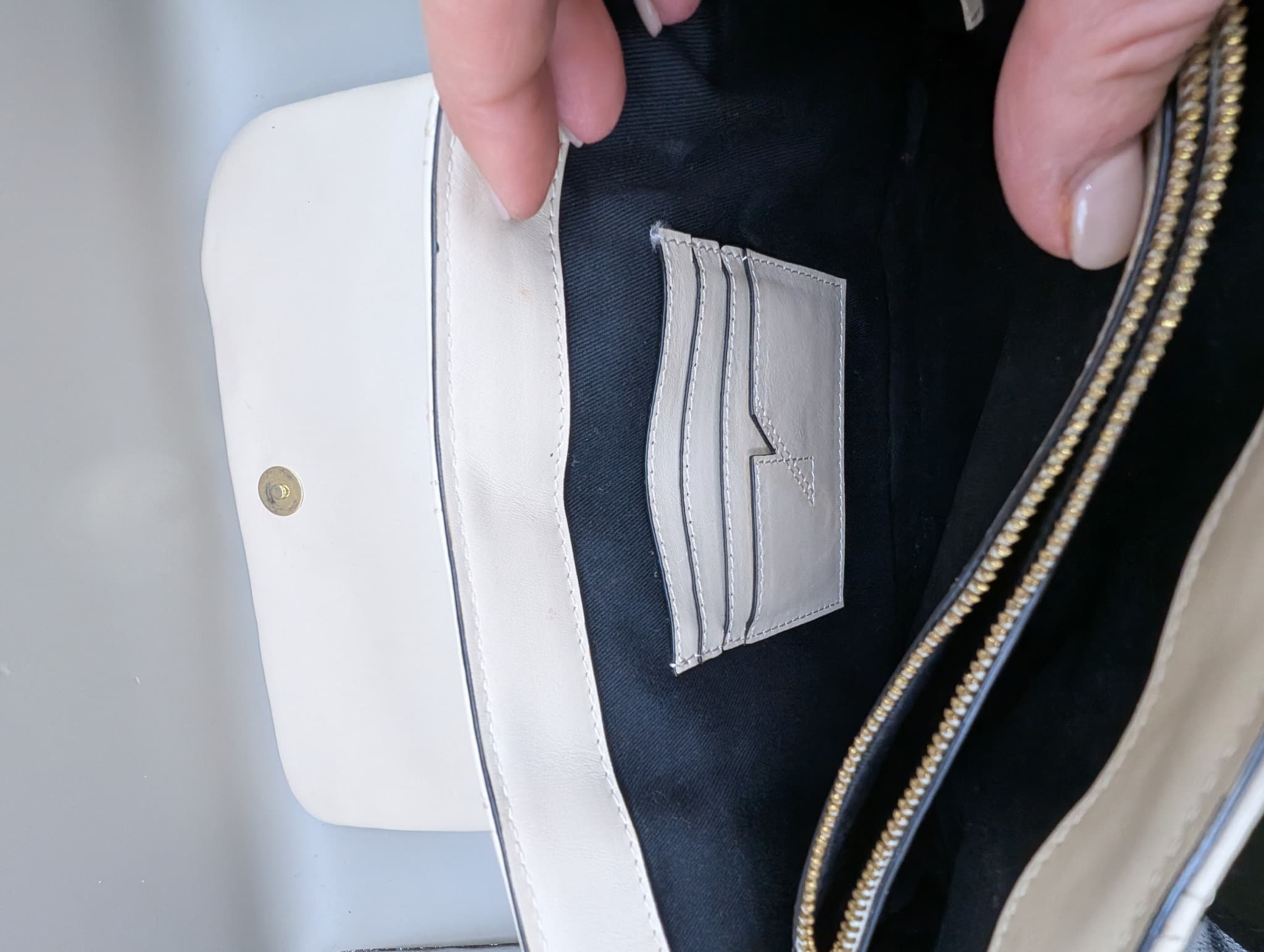 Kurt Geiger London Kensington Quilted Leather Shoulder Bag Off-White — photo 7 of 9