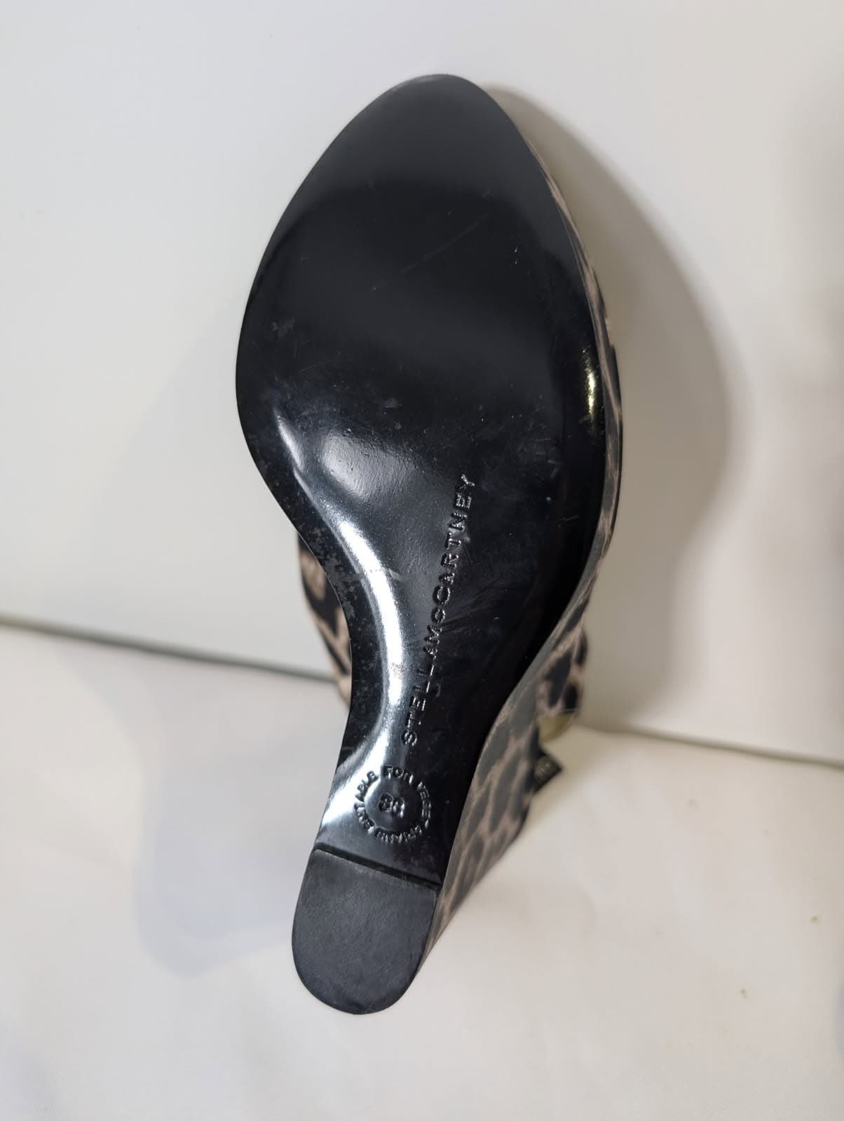Lanvin Black Patent Leather Peep Toe Platform Pumps — photo 4 of 8