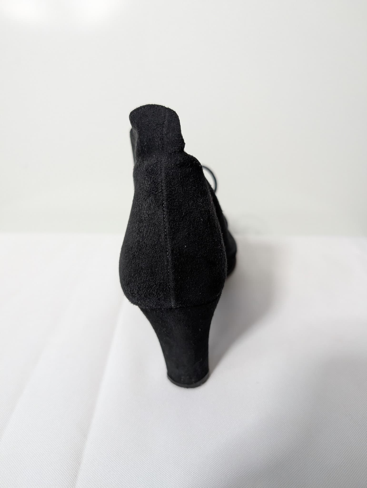 Laure Bassal Paris Vintage Suede Lace-Up Oxford Heels Black Size 6.5 — photo 5 of 9