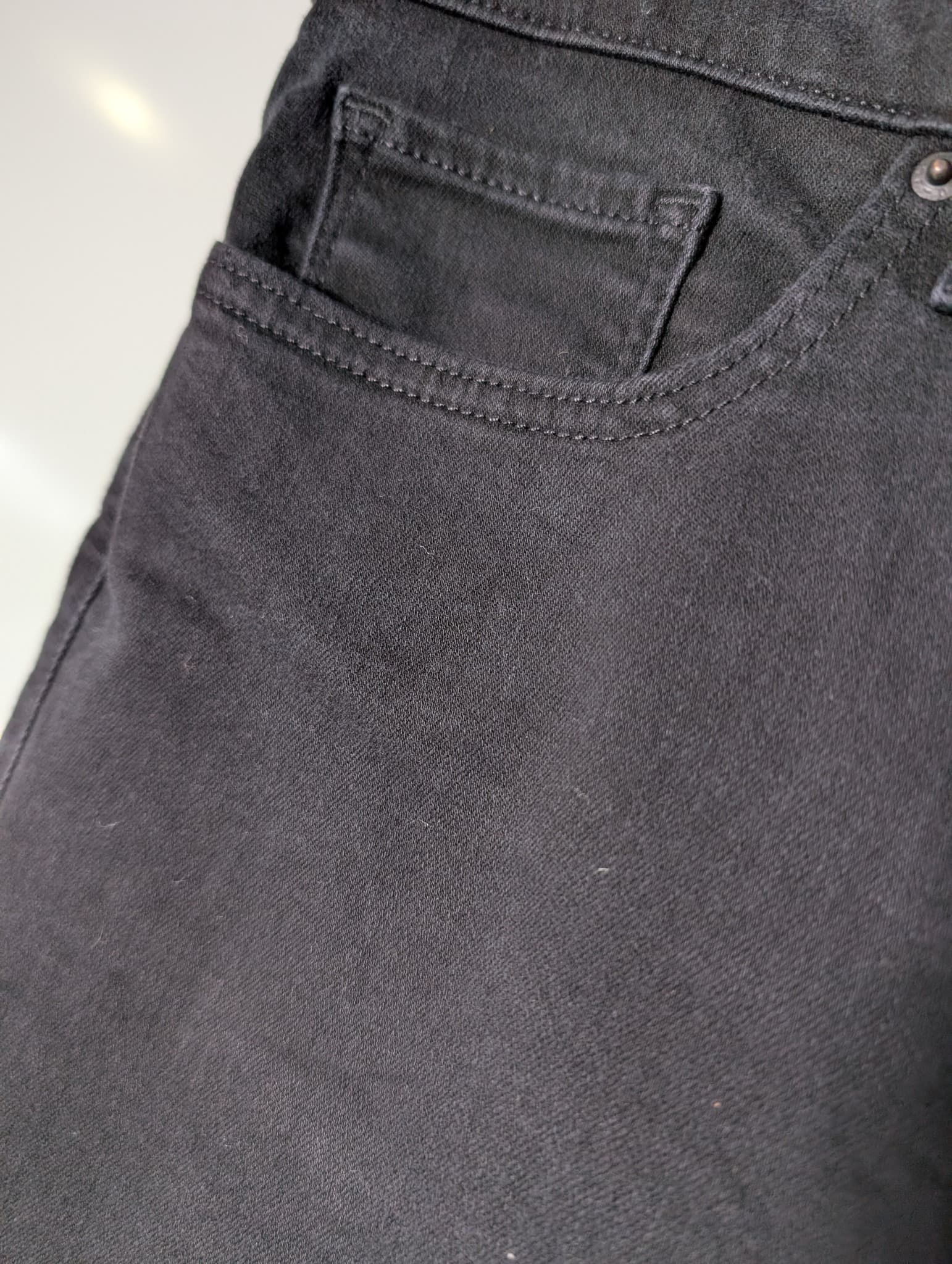 Levi's 311 Shaping Skinny Jeans Black Women's Size 32 — photo 4 of 13
