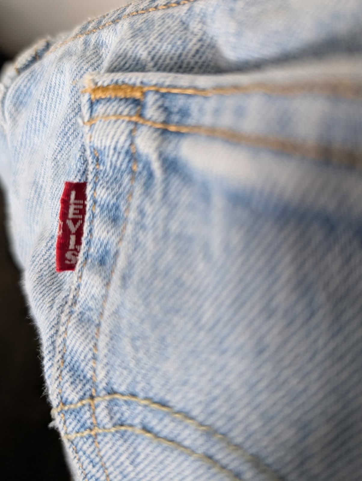 Levi's 501 Original Fit Distressed Light Wash Jeans - W30 L30 — photo 8 of 10