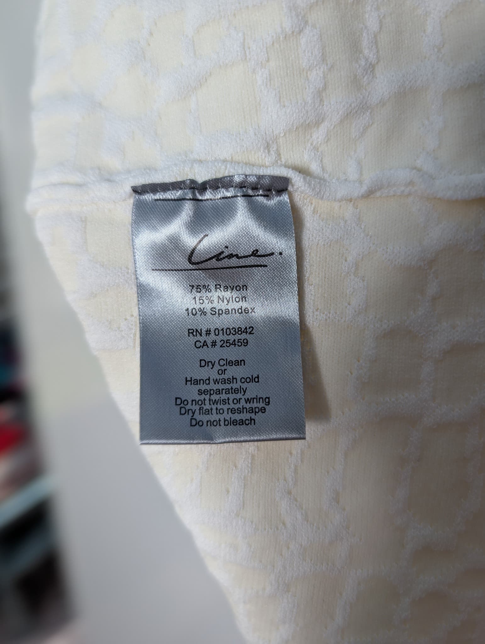 Line Textured V-Neck Fit and Flare Dress White Size M — photo 9 of 10