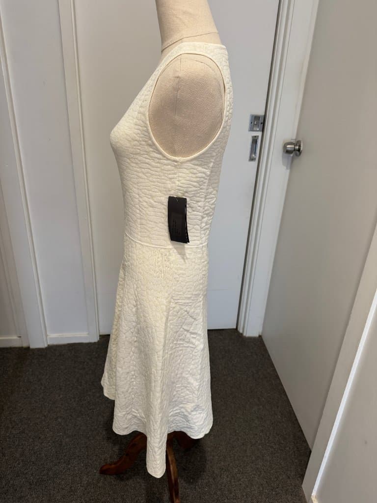 Line White Textured Fit and Flare Sleeveless Dress - Size M — photo 8 of 10