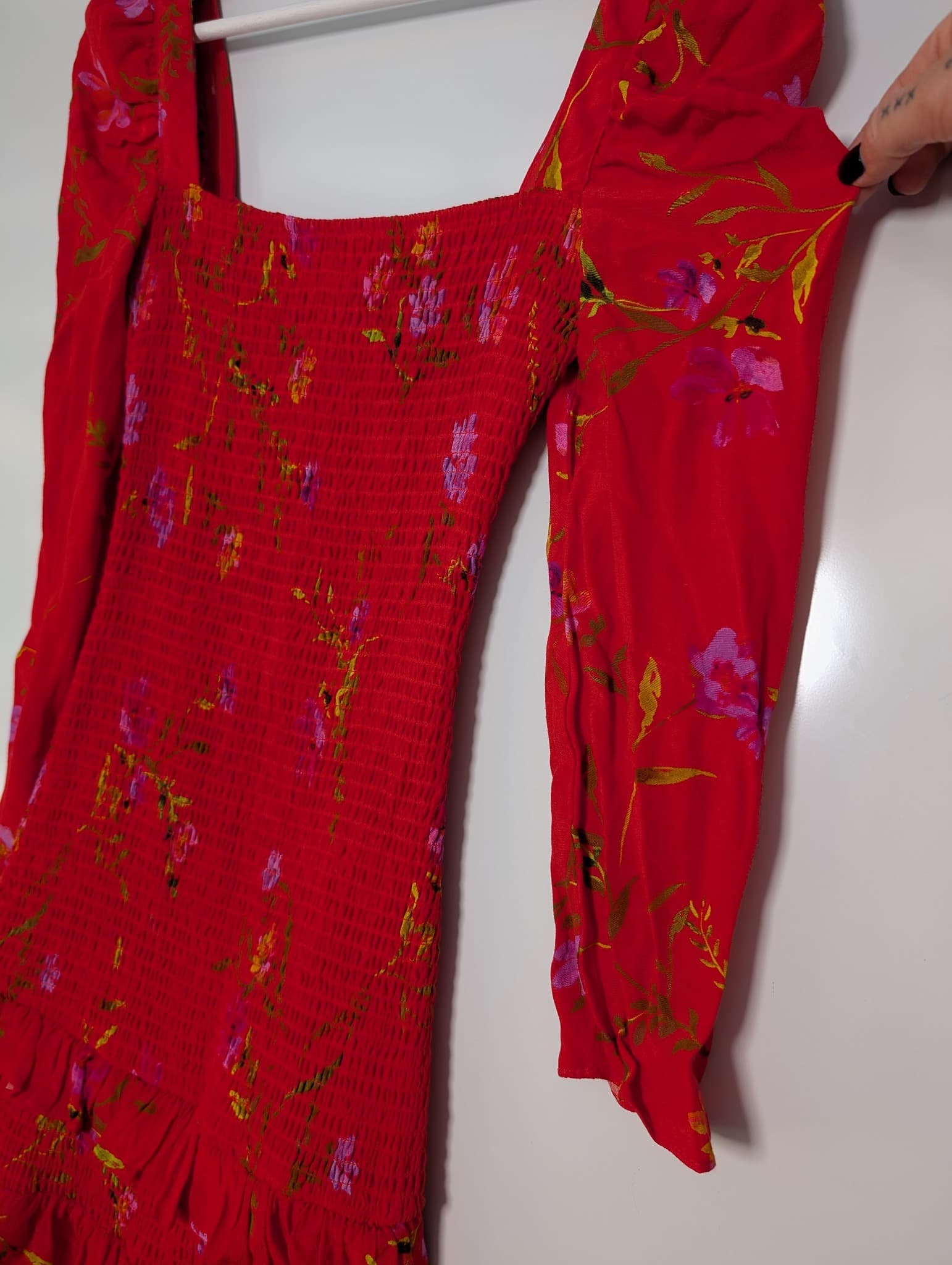 Lovers + FRIENDS Floral Smocked Mini Dress Red Women's XS — photo 2 of 8