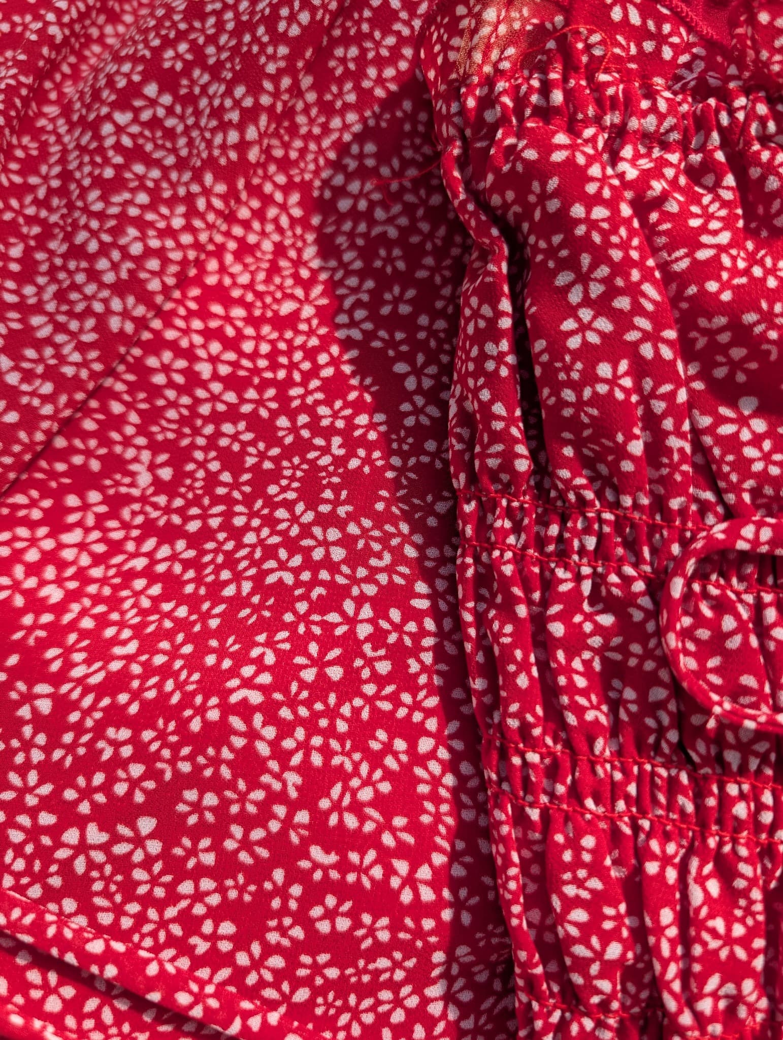 LULU&ROSE Floral Two-Piece Set Red & White XS — photo 7 of 7
