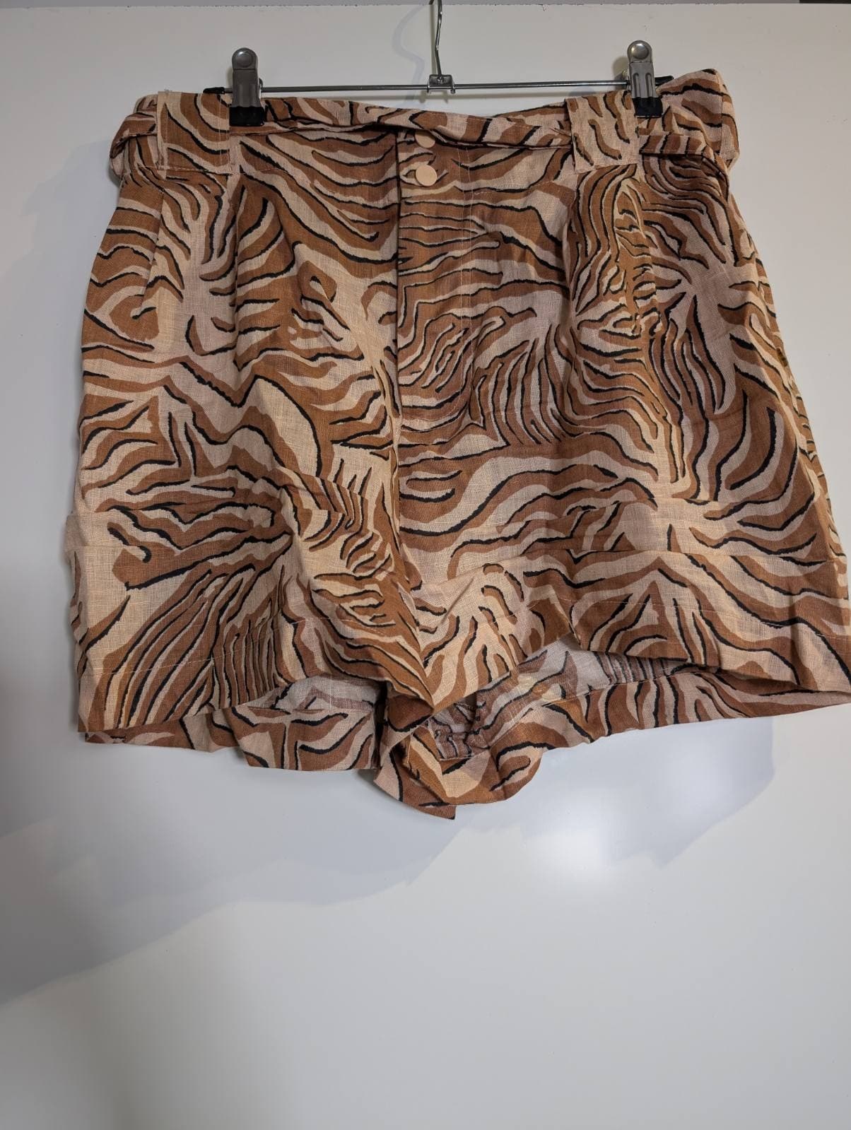Maison Scotch Zebra Print Paperbag Waist Shorts Brown Black Size S — photo 4 of 9