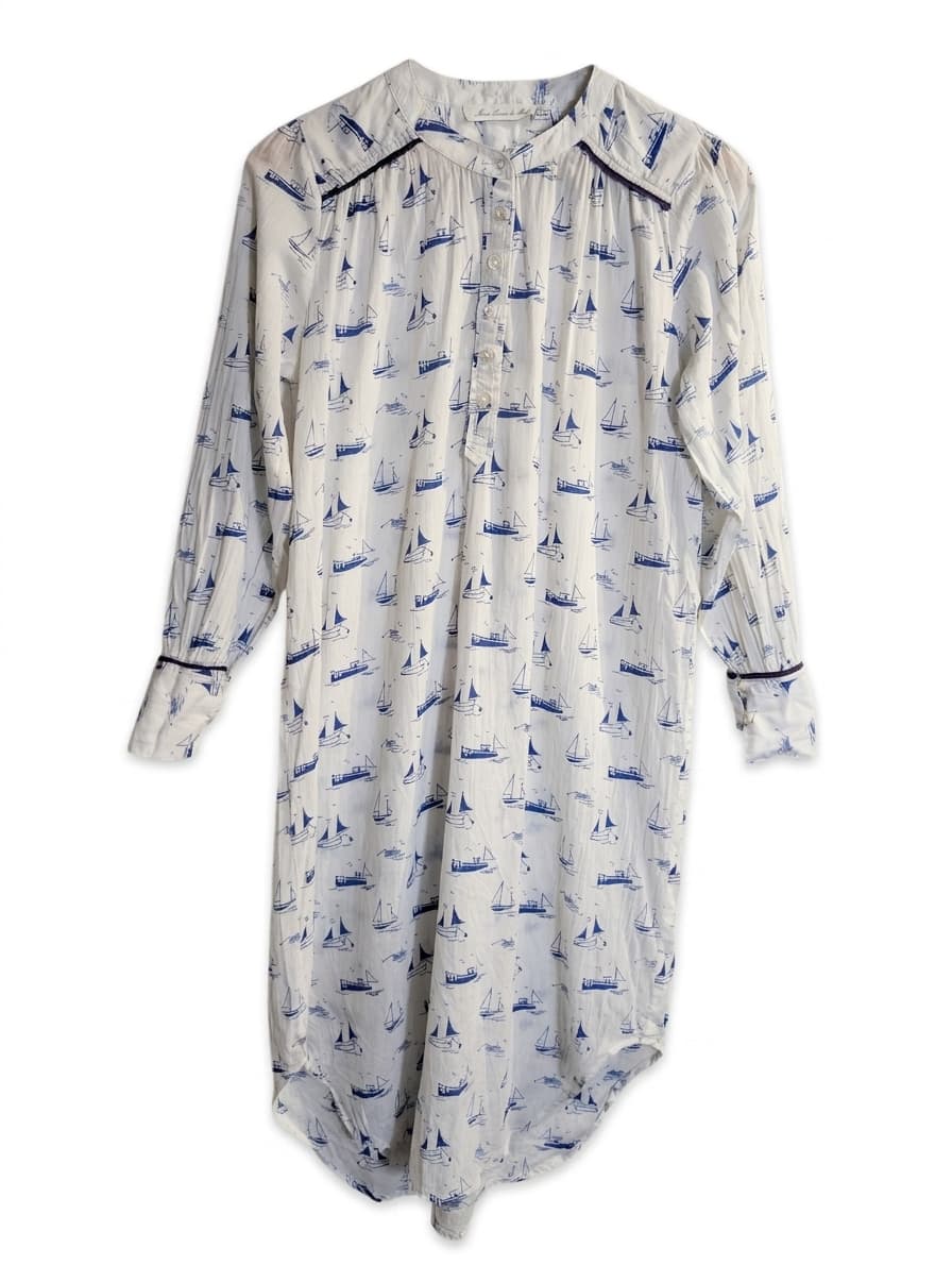 Marie Louise de Mar Sailboat Print Nightshirt White/Blue — photo 1 of 10