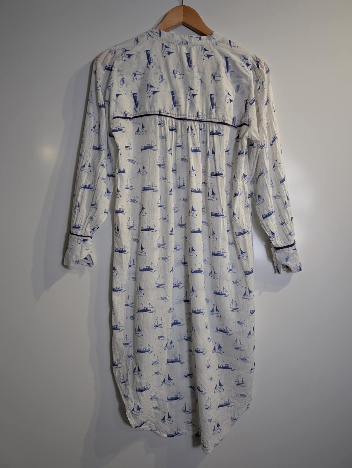 Marie Louise de Mar Sailboat Print Nightshirt White/Blue — photo 2 of 10