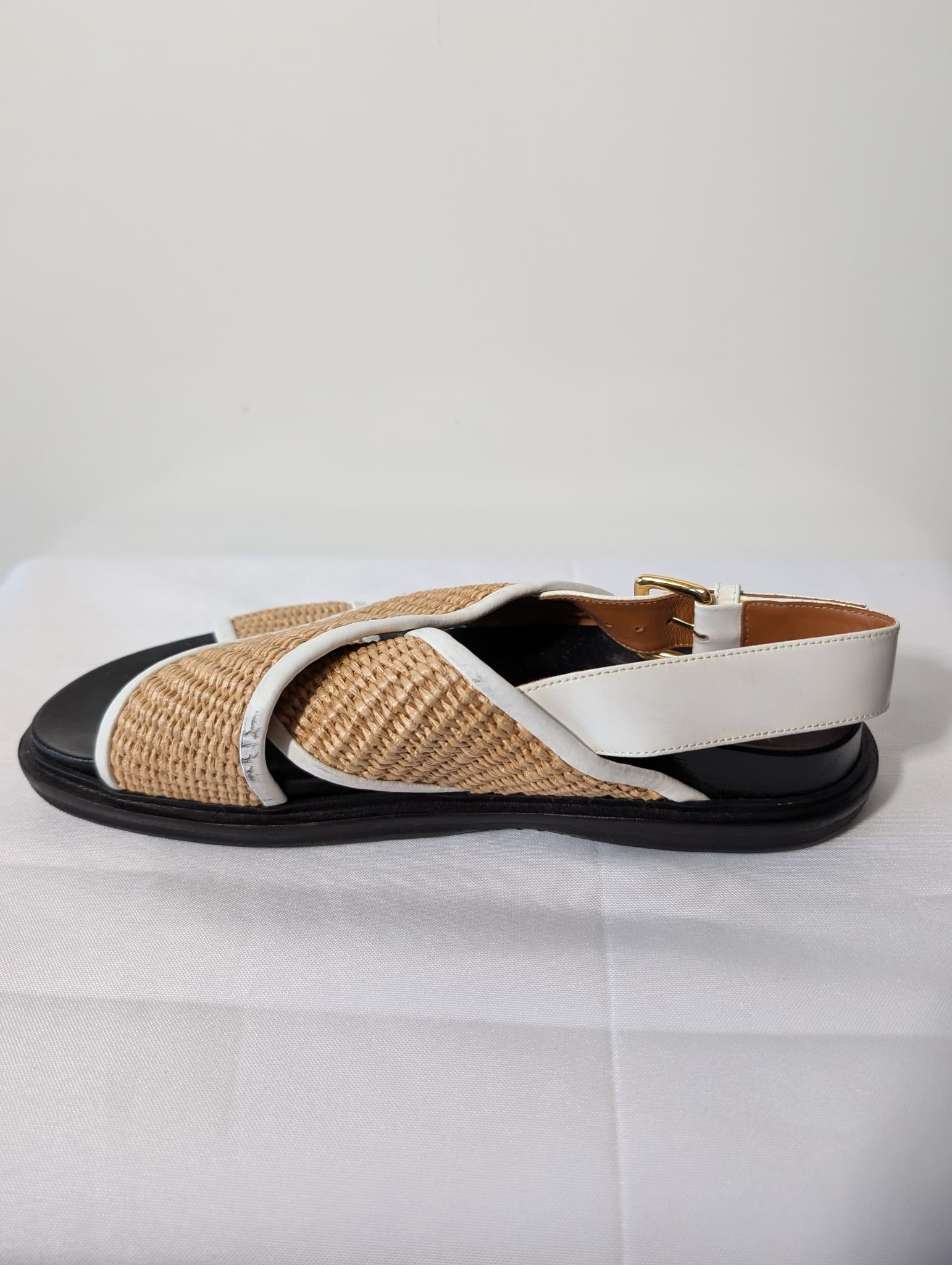 Marni Raffia and Leather Slingback Sandals Beige and White — photo 4 of 9