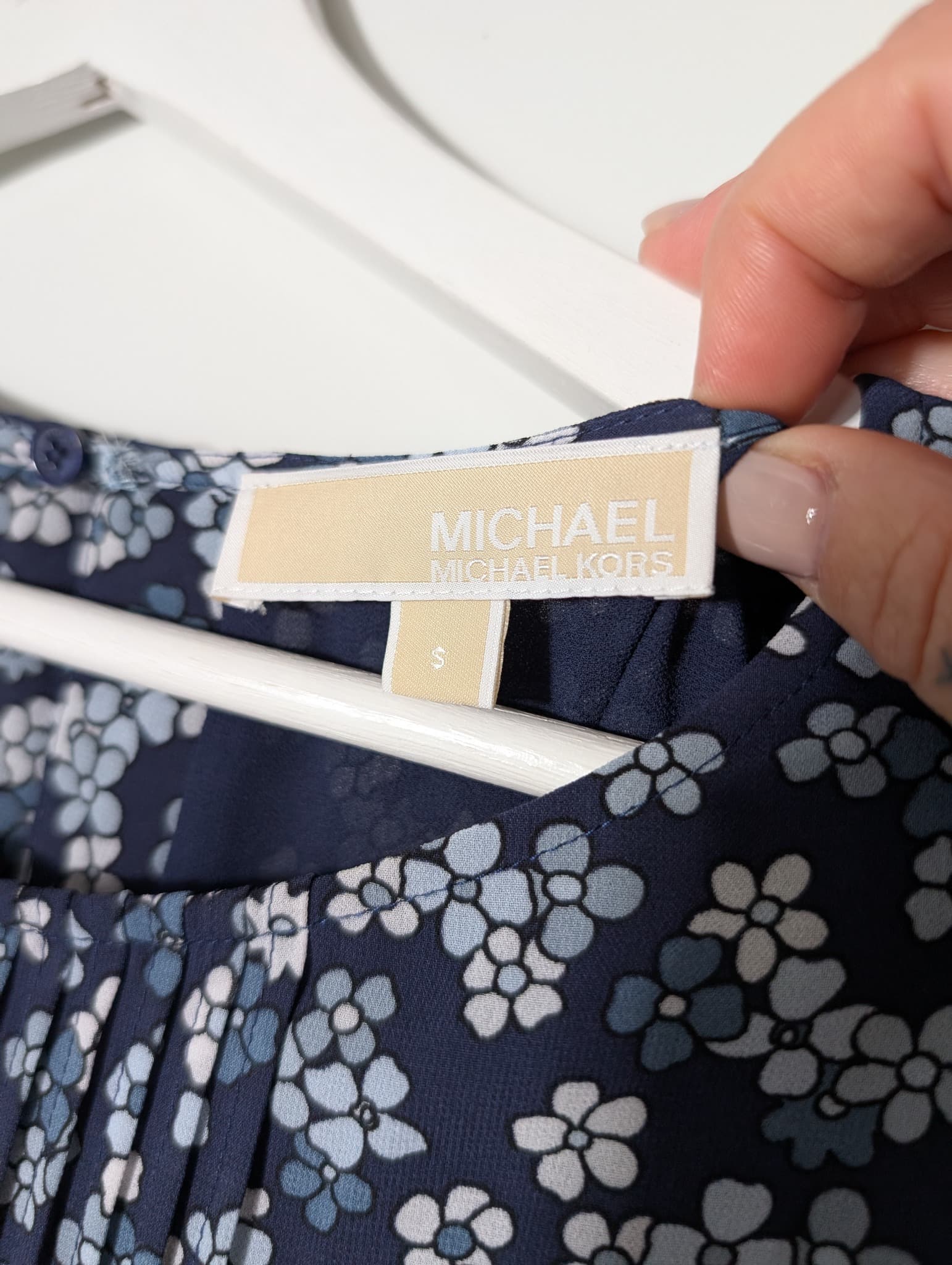 Michael Kors Blue Floral Print Flutter Sleeve Jumpsuit Size S — photo 4 of 8