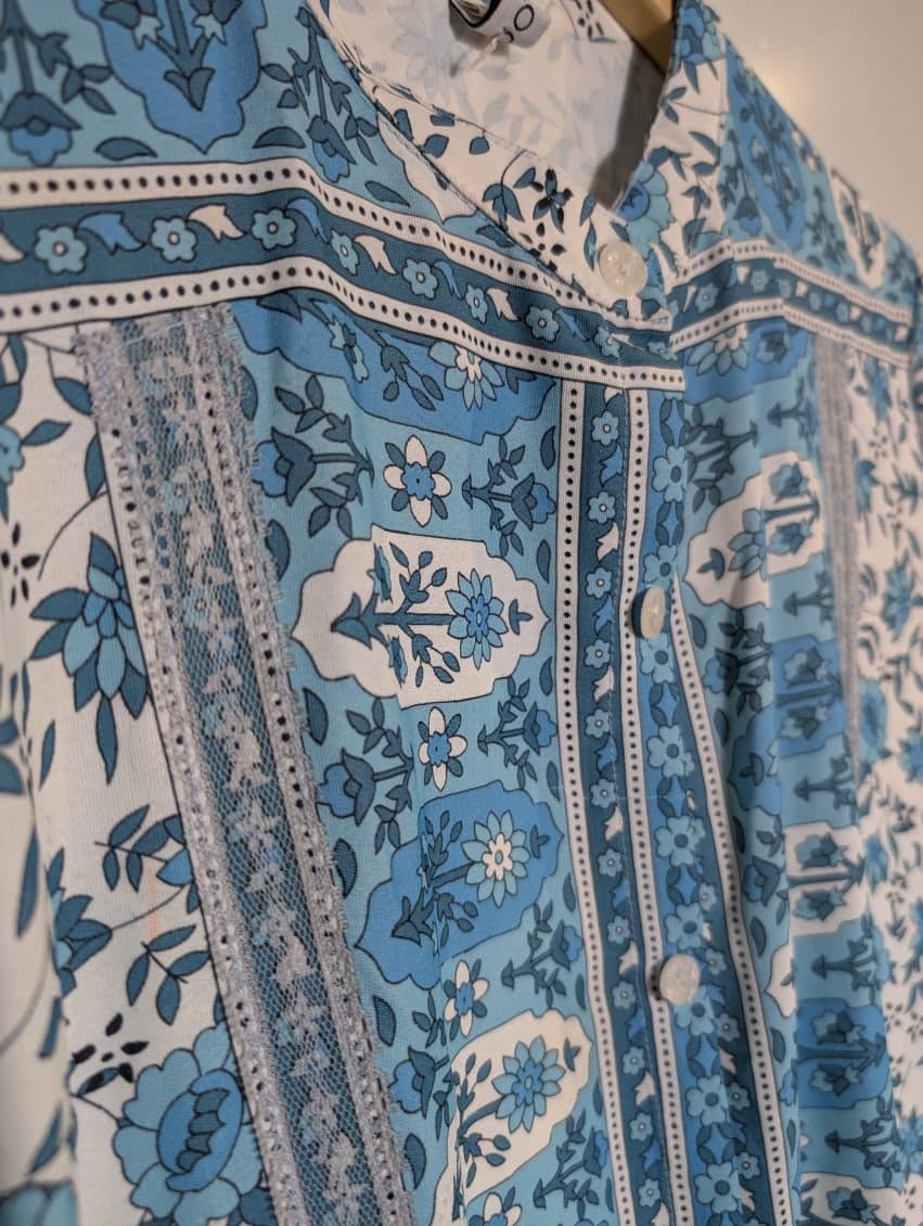 Misslook Blue & White Floral Button-Down Midi Dress With Bell Sleeves — photo 2 of 6