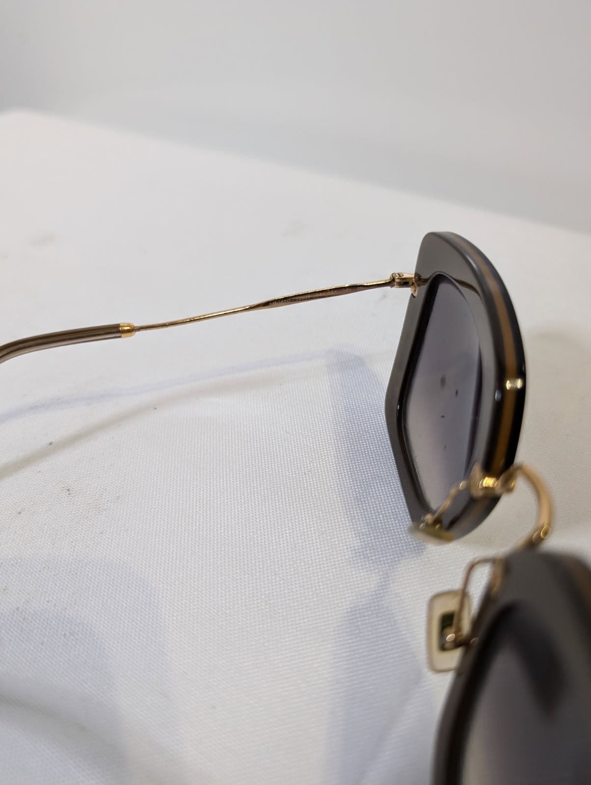Miu Miu SMU 07O Sunglasses Black Gradient Gold Frame — photo 3 of 8