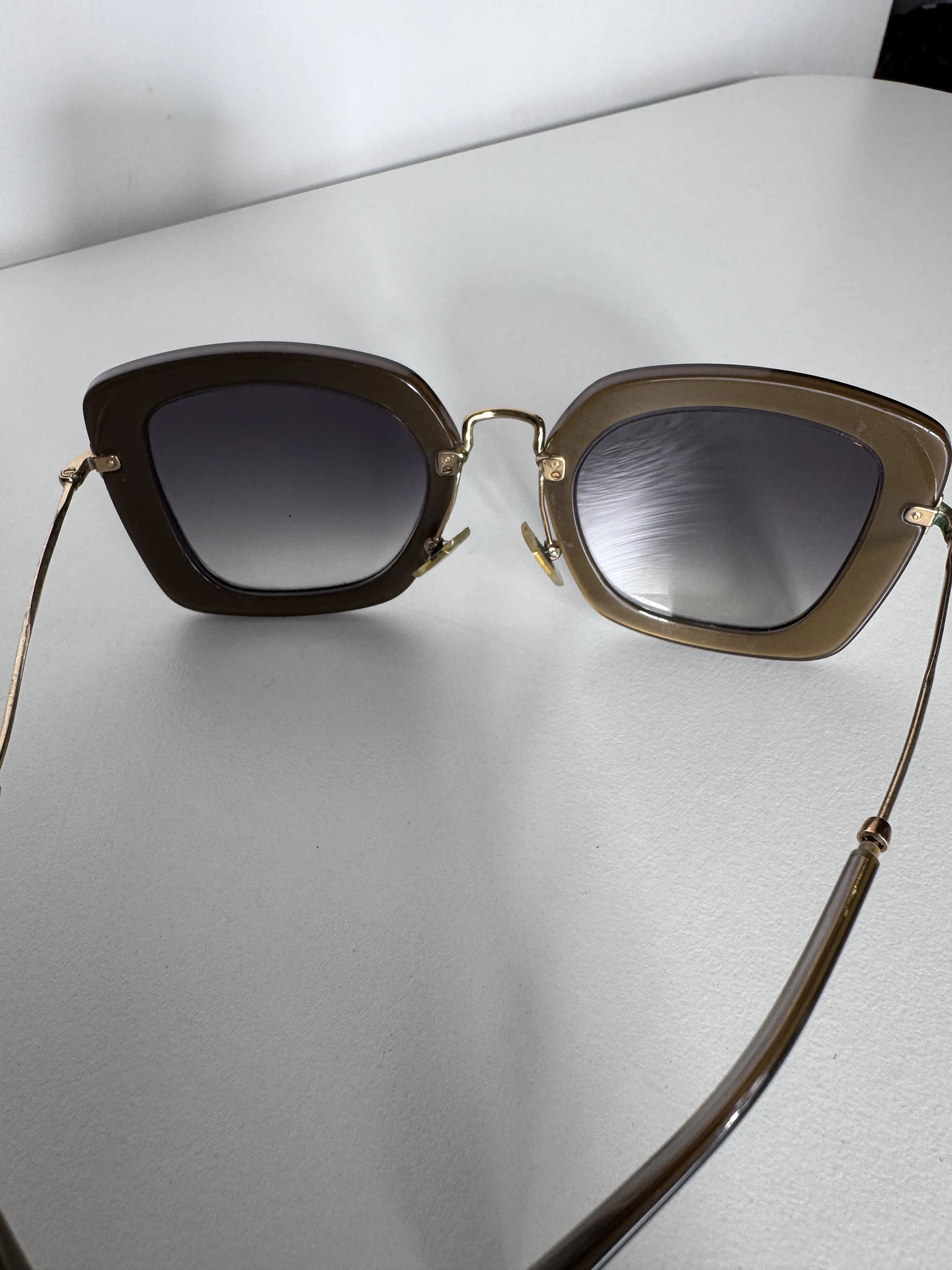 Miu Miu Sunglasses Dark Frame Made in Italy — photo 7 of 7