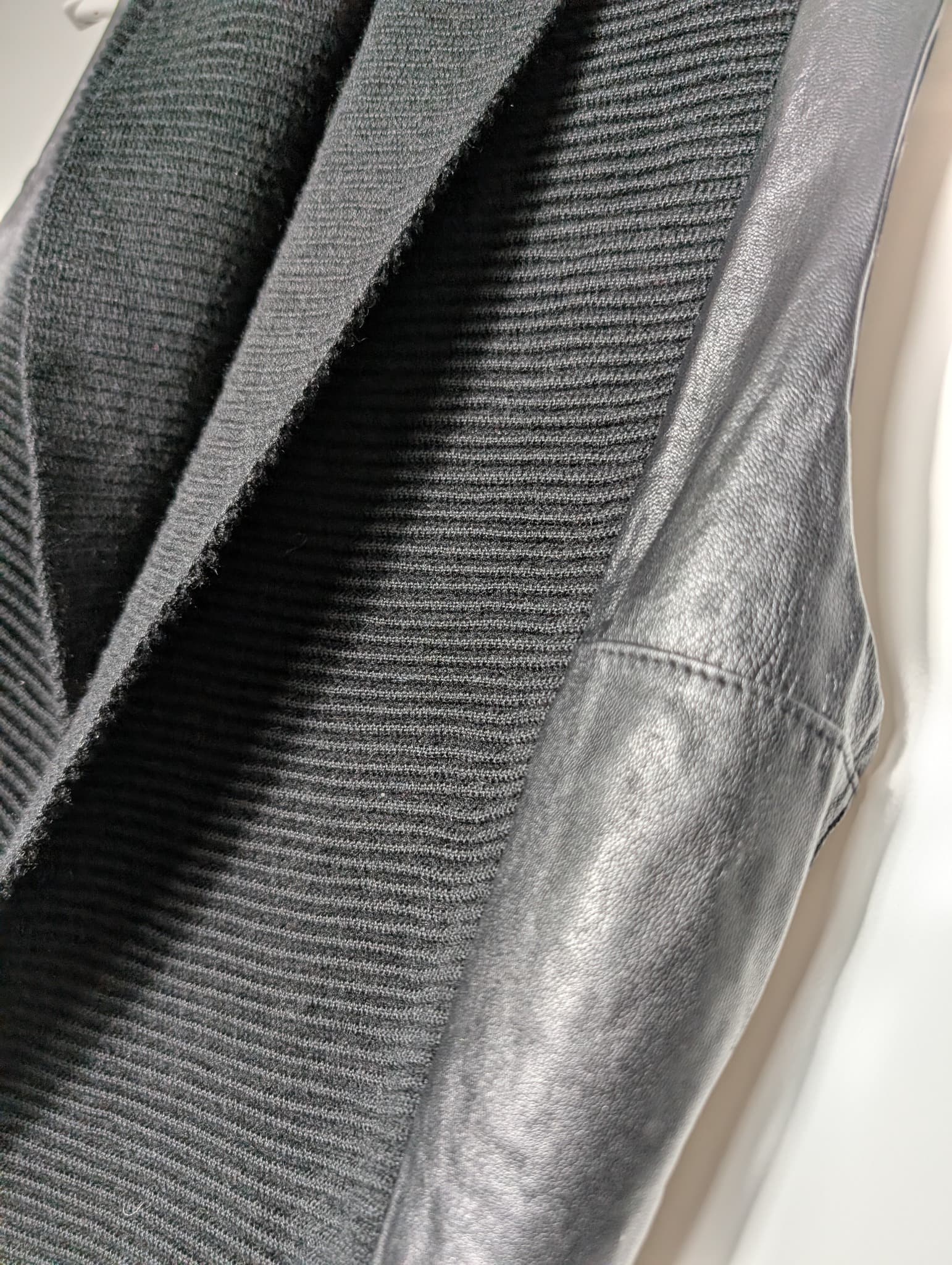 MM6 Maison Margiela Leather and Knit Open Front Vest Black Size 6 — photo 2 of 8