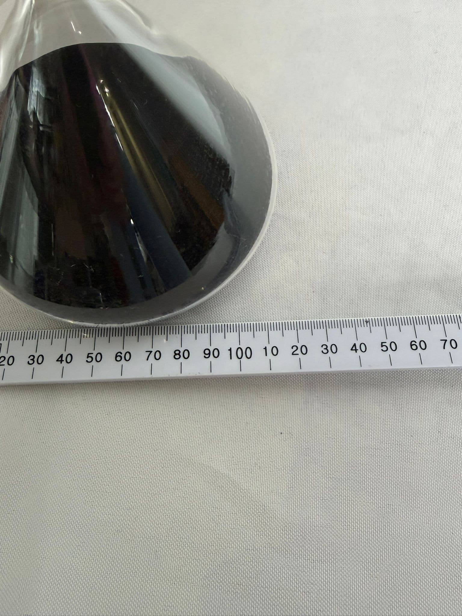 Modern Diamond-Shaped Glass Hourglass with Black Sand — photo 6 of 7