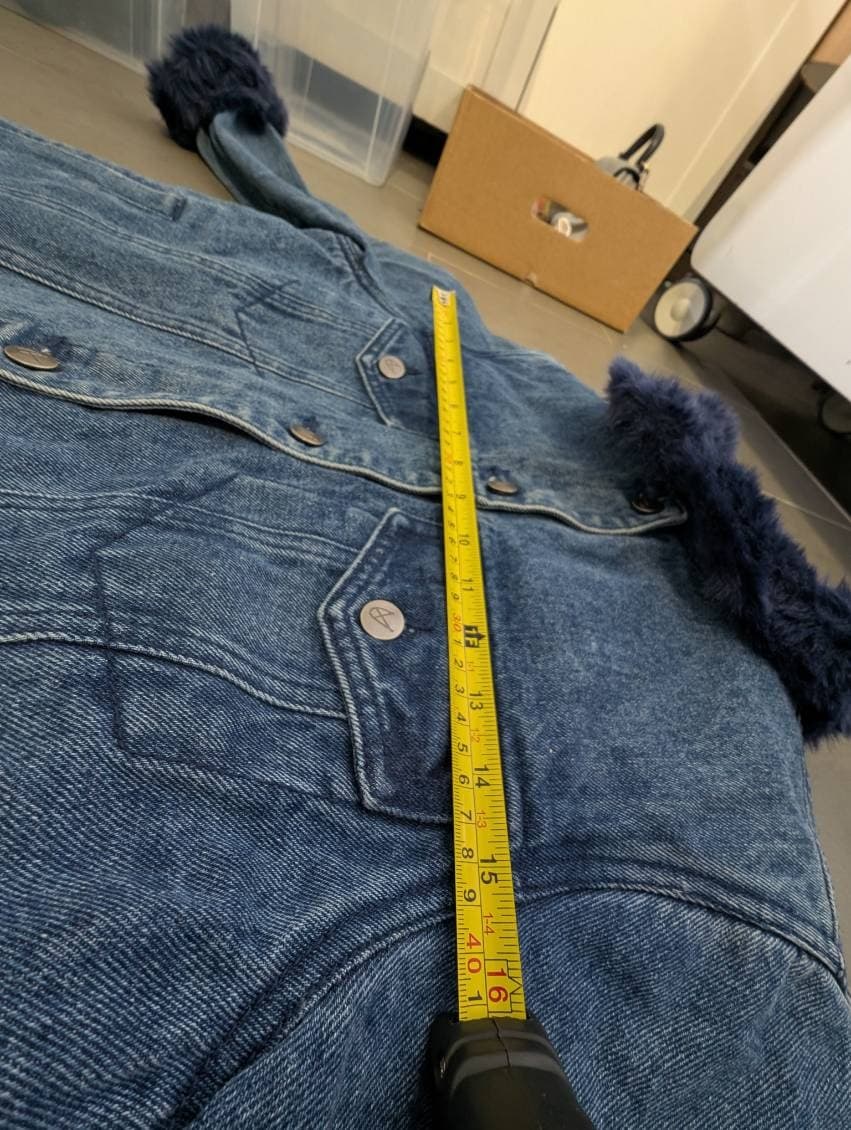 MP|D Women's Denim Jacket with Faux Fur Collar and Cuffs - Blue Size S — photo 8 of 10