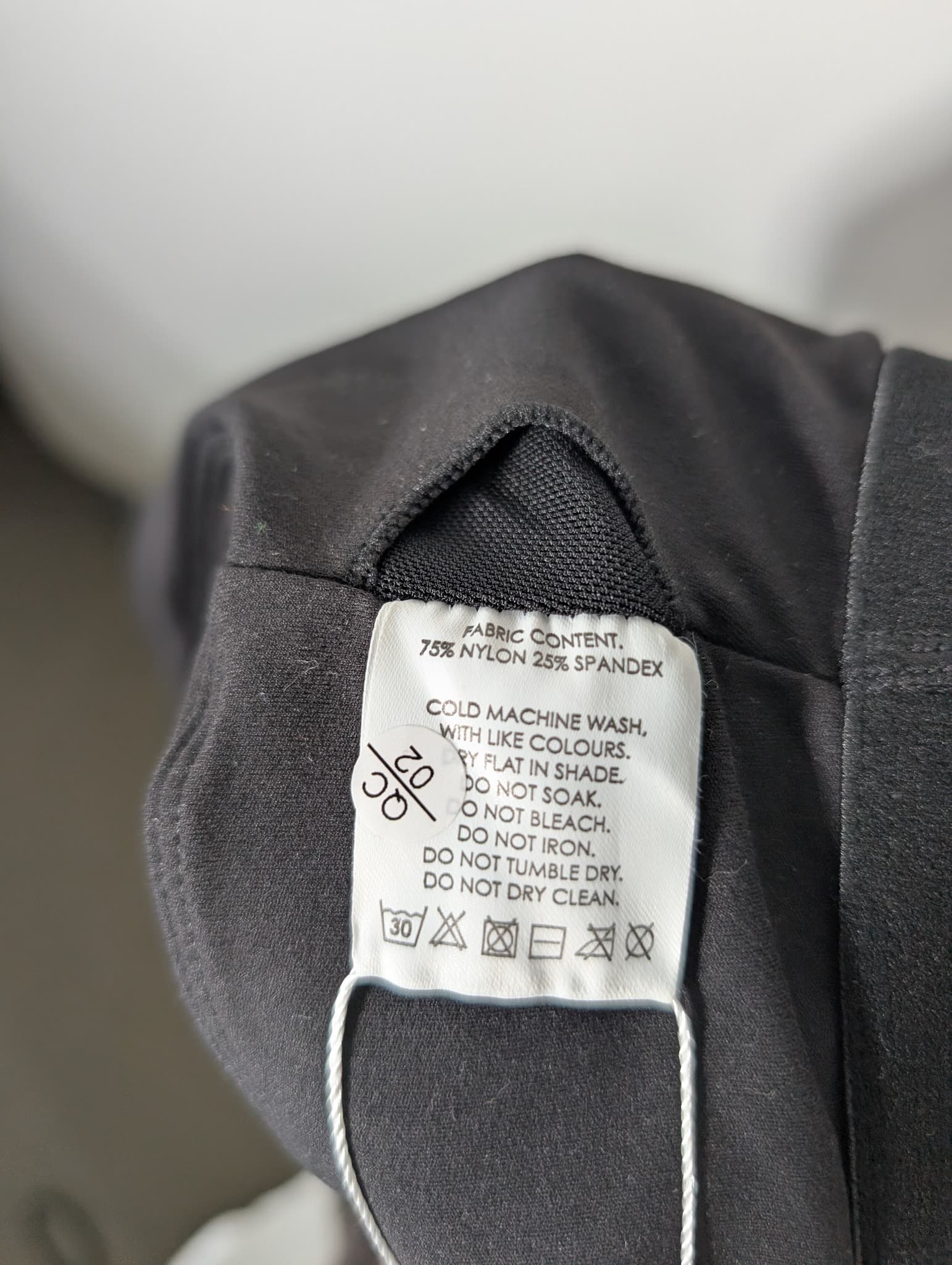 Muscle Republic Motion Racer Back Bra Black Size L — photo 7 of 7