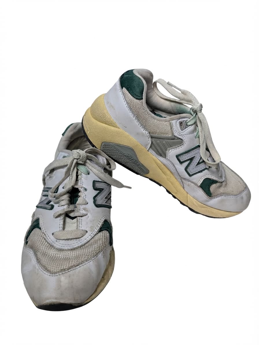 New Balance 580 Sneakers White Green Unisex US 5.5 — photo 1 of 9