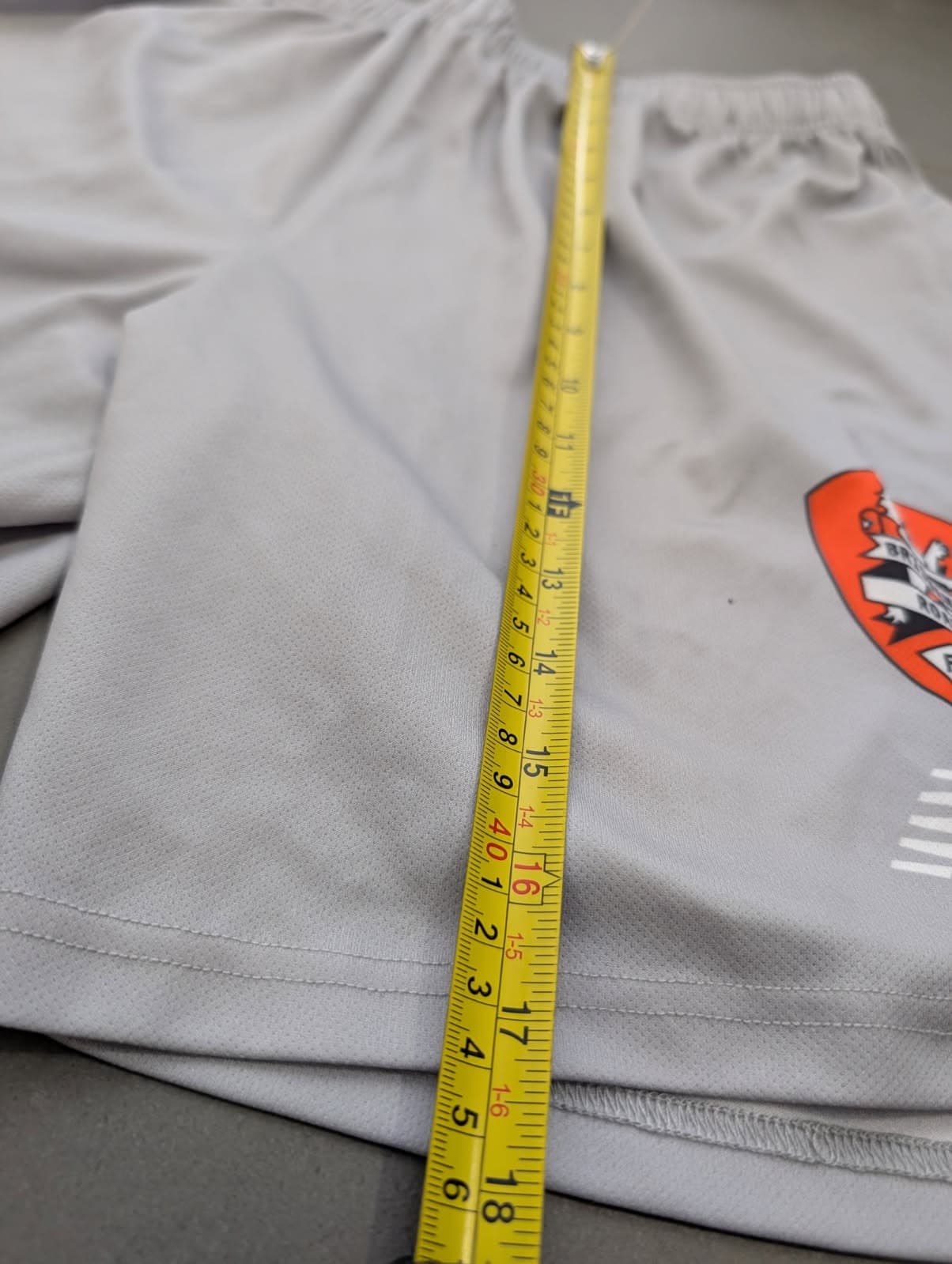 New Balance Brisbane Roar FC 2023/24 Away Shorts - Grey Men's Size M — photo 6 of 10